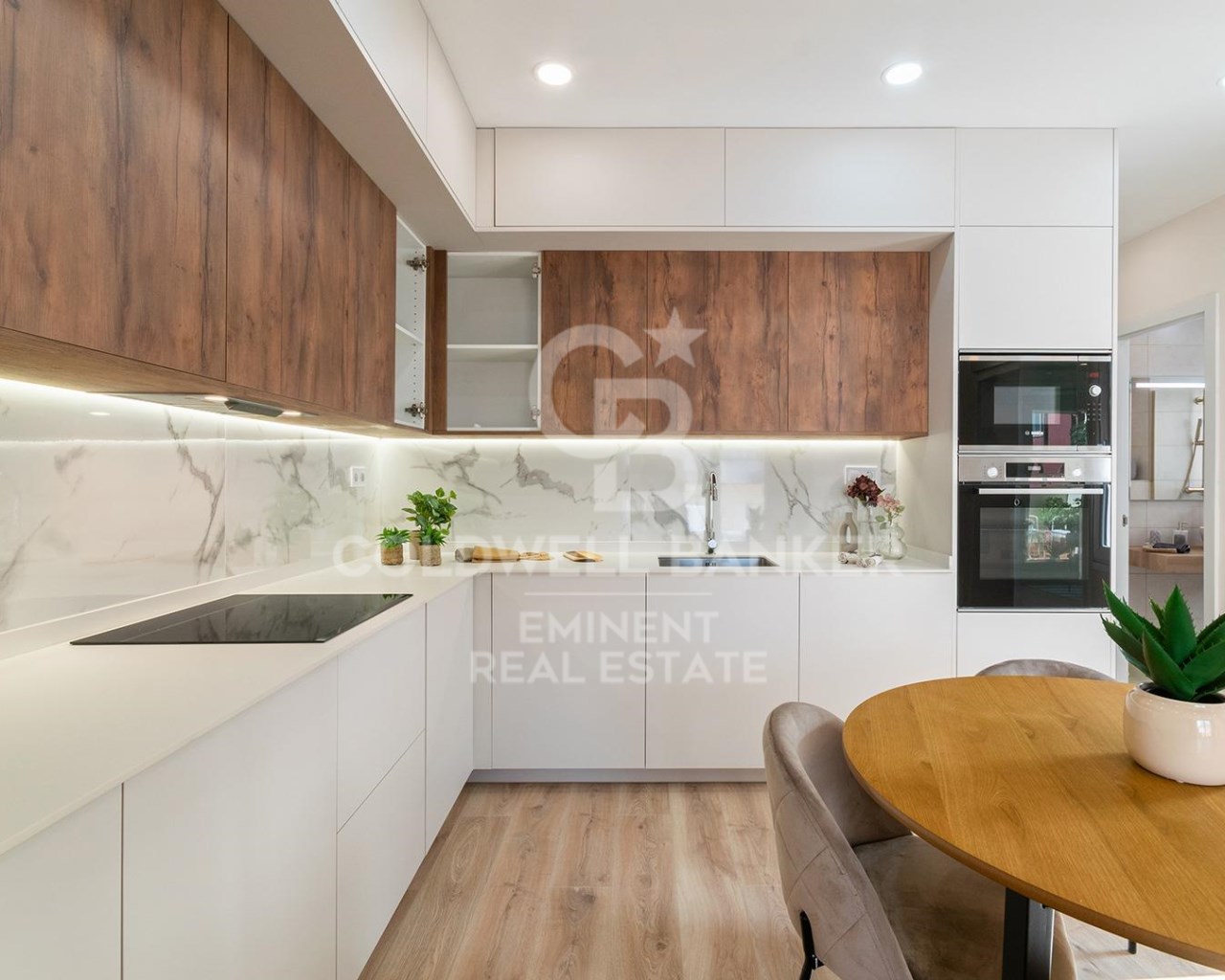 Barcelona, Catalonia, ES, 3 Bedrooms Bedrooms, ,2 BathroomsBathrooms,Residential,For Sale,1785148