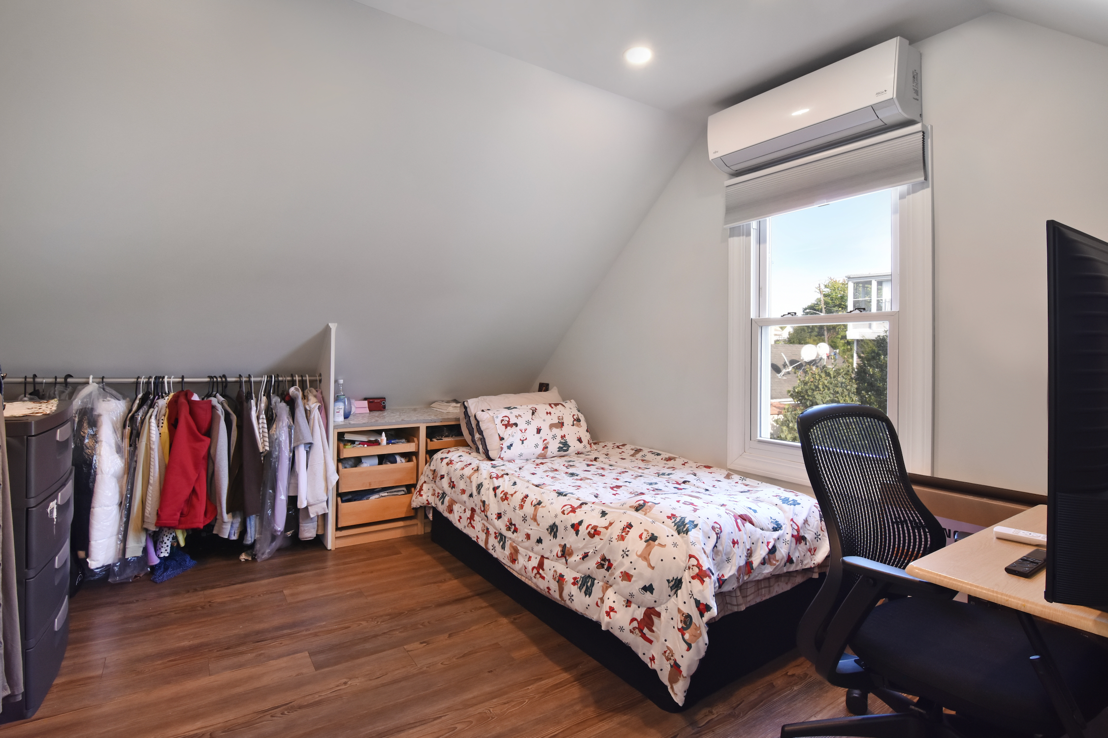  319 N Macquesten Parkway - 物件實景