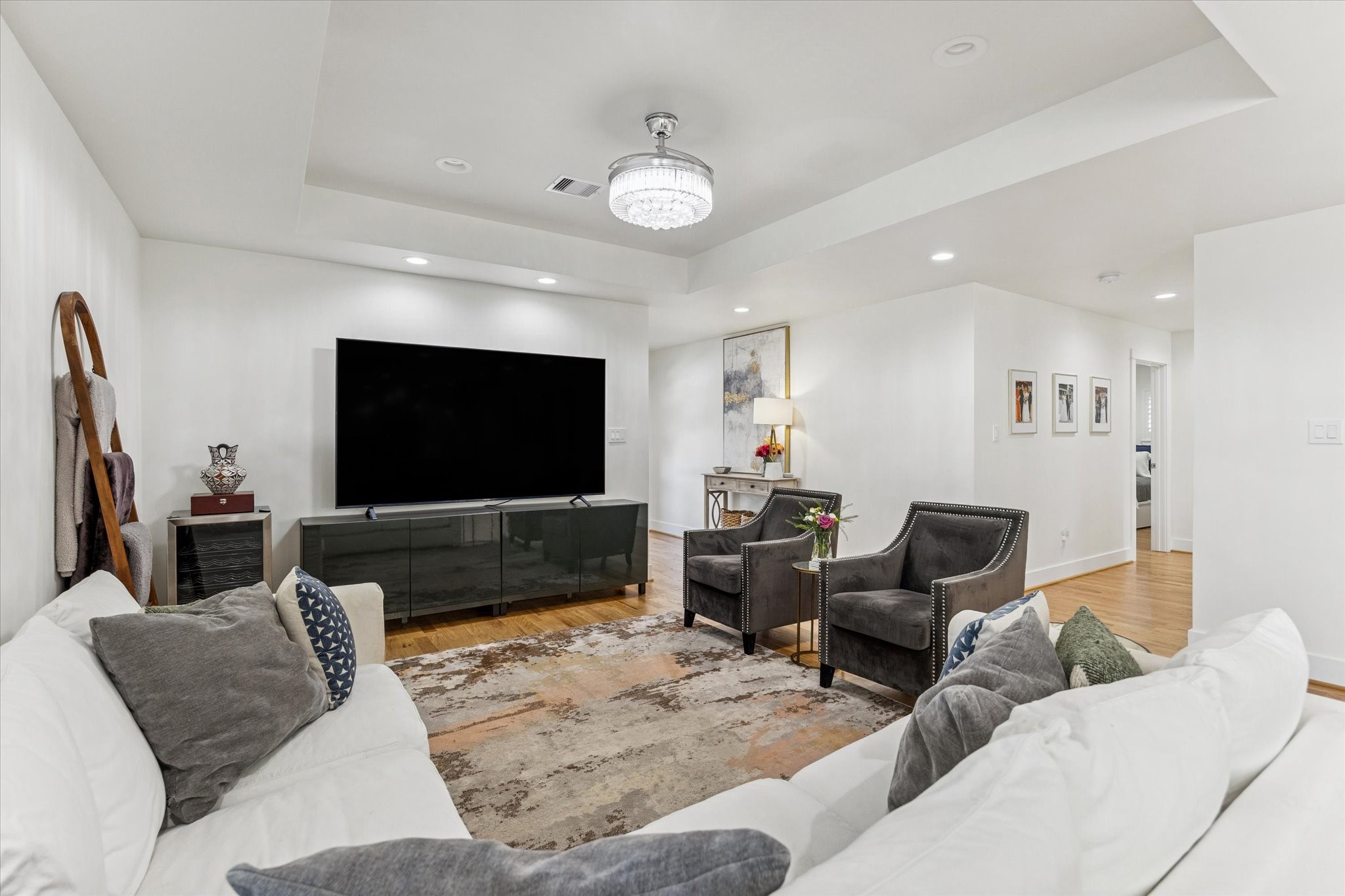  6003 W 43rd Street - 物件實景