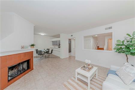 San Pedro, California, 90732, United States, 2 Bedrooms Bedrooms, ,3 BathroomsBathrooms,Residential,For Sale,1974009