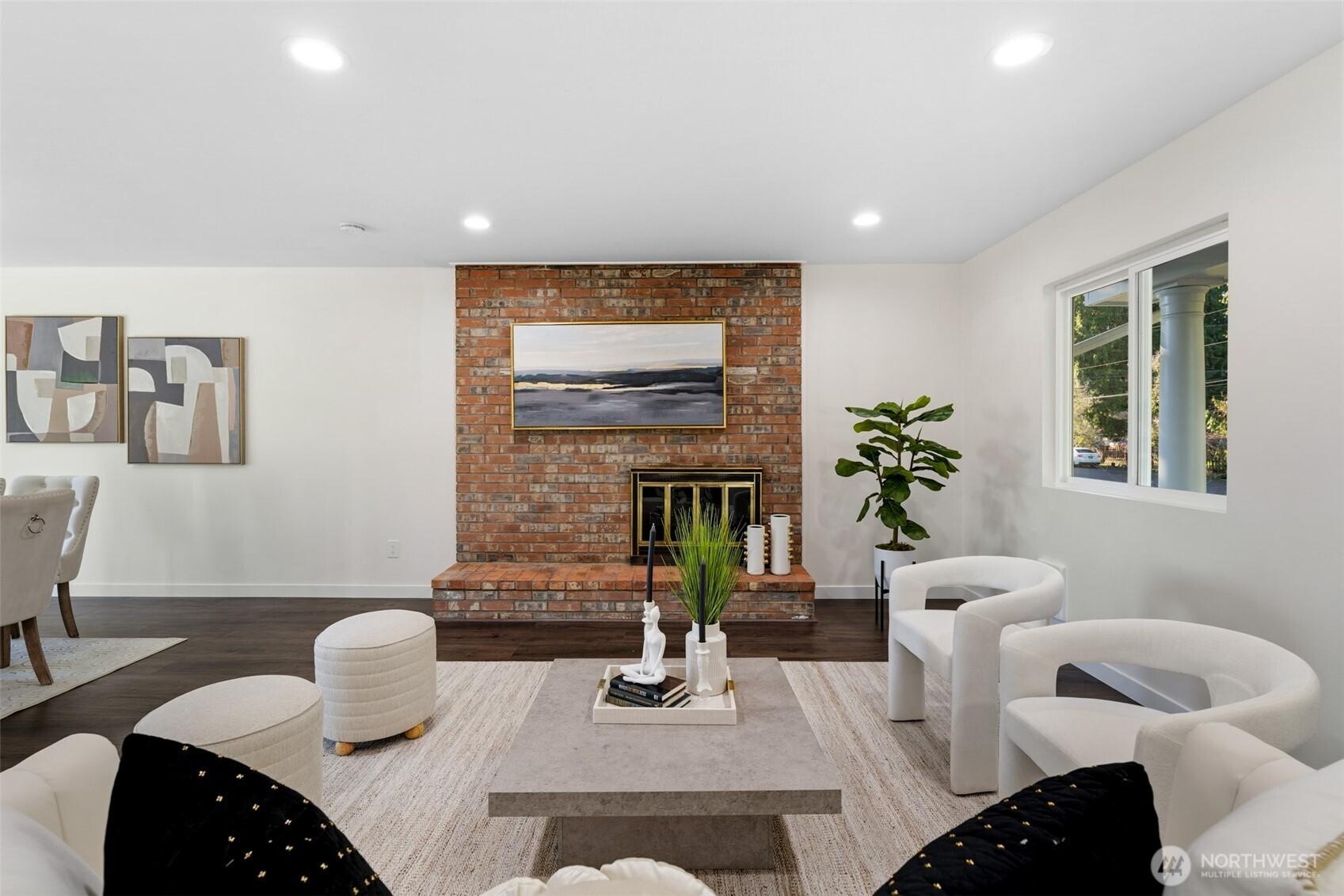 PUYALLUP, Washington, 98373, United States, 6 Bedrooms Bedrooms, ,3 BathroomsBathrooms,Residential,For Sale,2000795