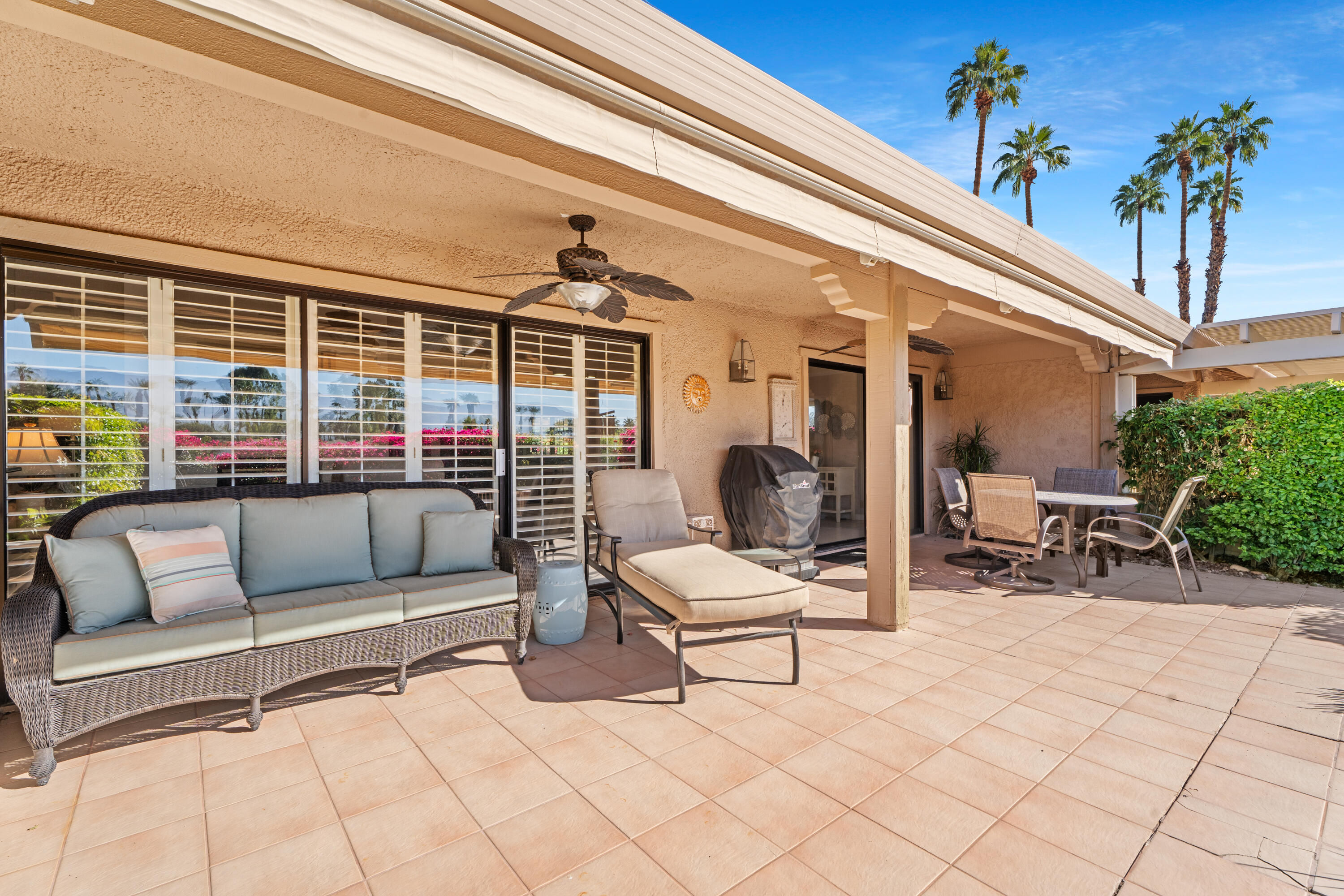 Palm Desert, California, 92260, United States, 3 Bedrooms Bedrooms, ,2 BathroomsBathrooms,Residential,For Sale,1991585