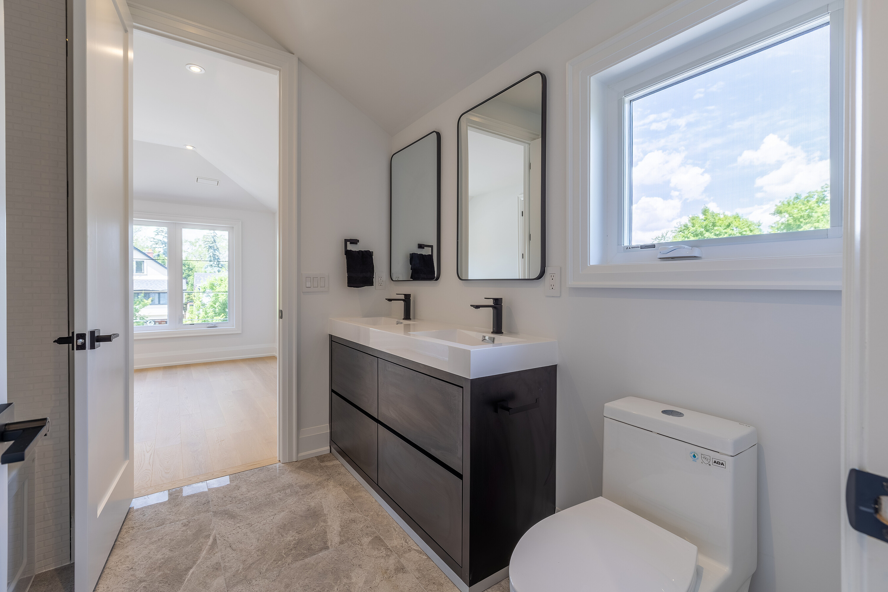  Toronto, Greater Toronto Area - 物件實景