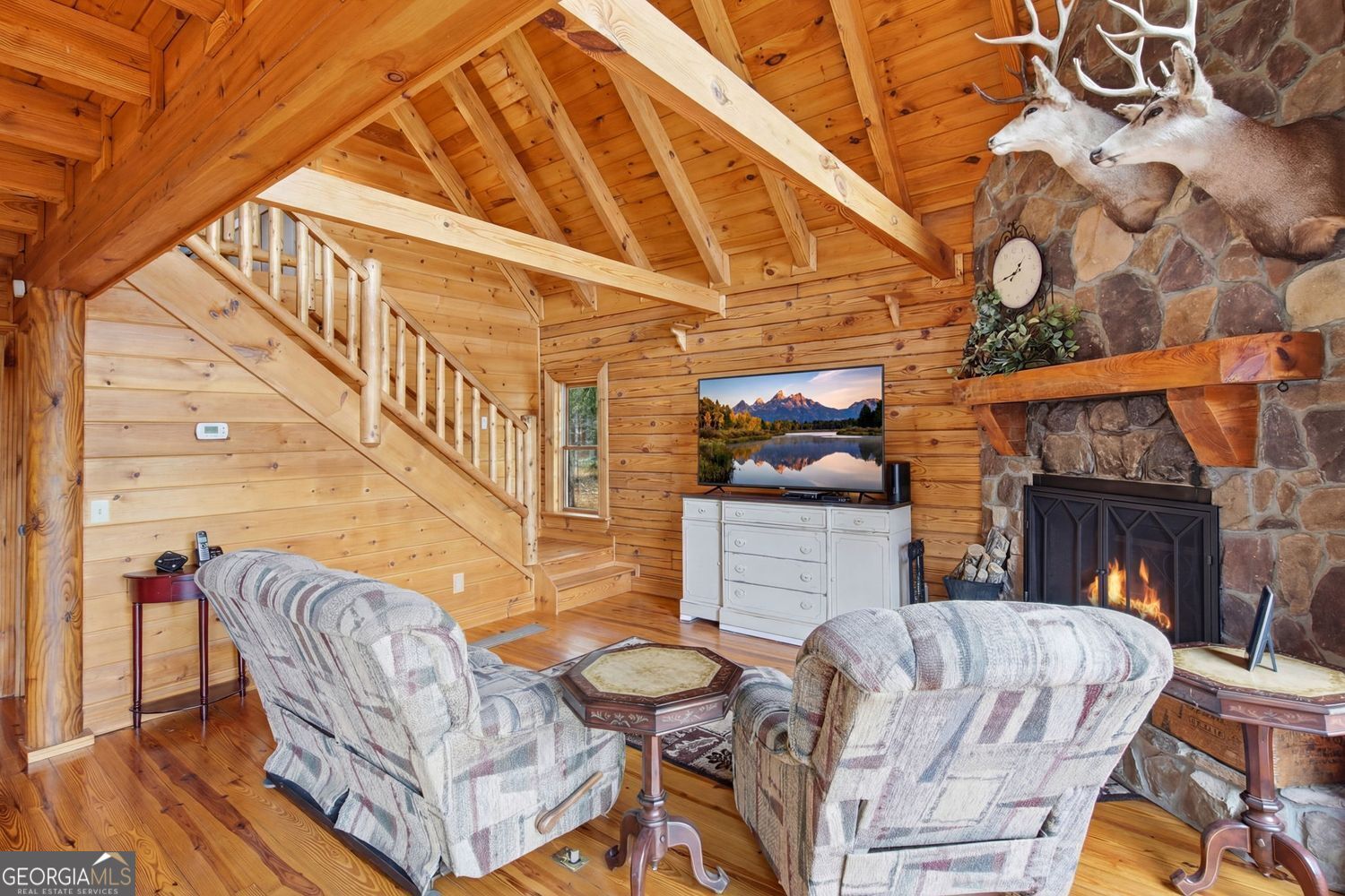 Ellijay, Georgia, 30536, United States, 2 Bedrooms Bedrooms, ,3 BathroomsBathrooms,Residential,For Sale,2035001