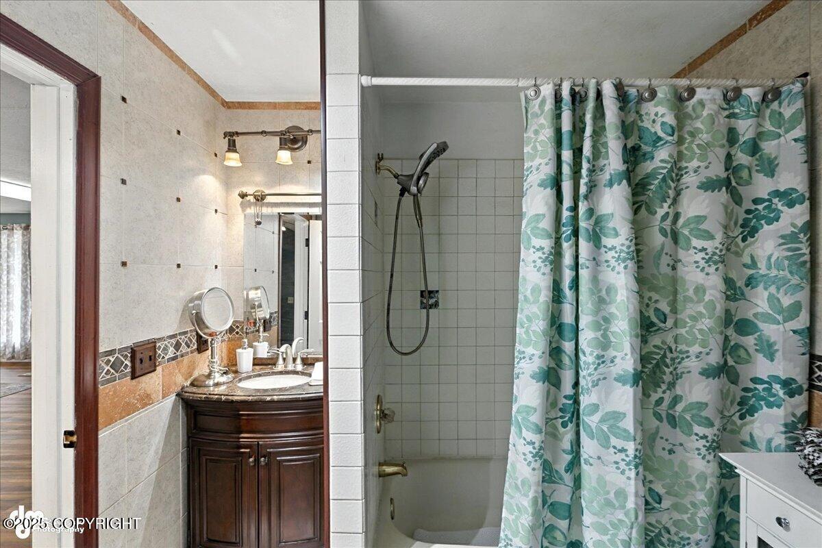 Sterling, Alaska, 99672, United States, 4 Bedrooms Bedrooms, ,2 BathroomsBathrooms,Residential,For Sale,1981228