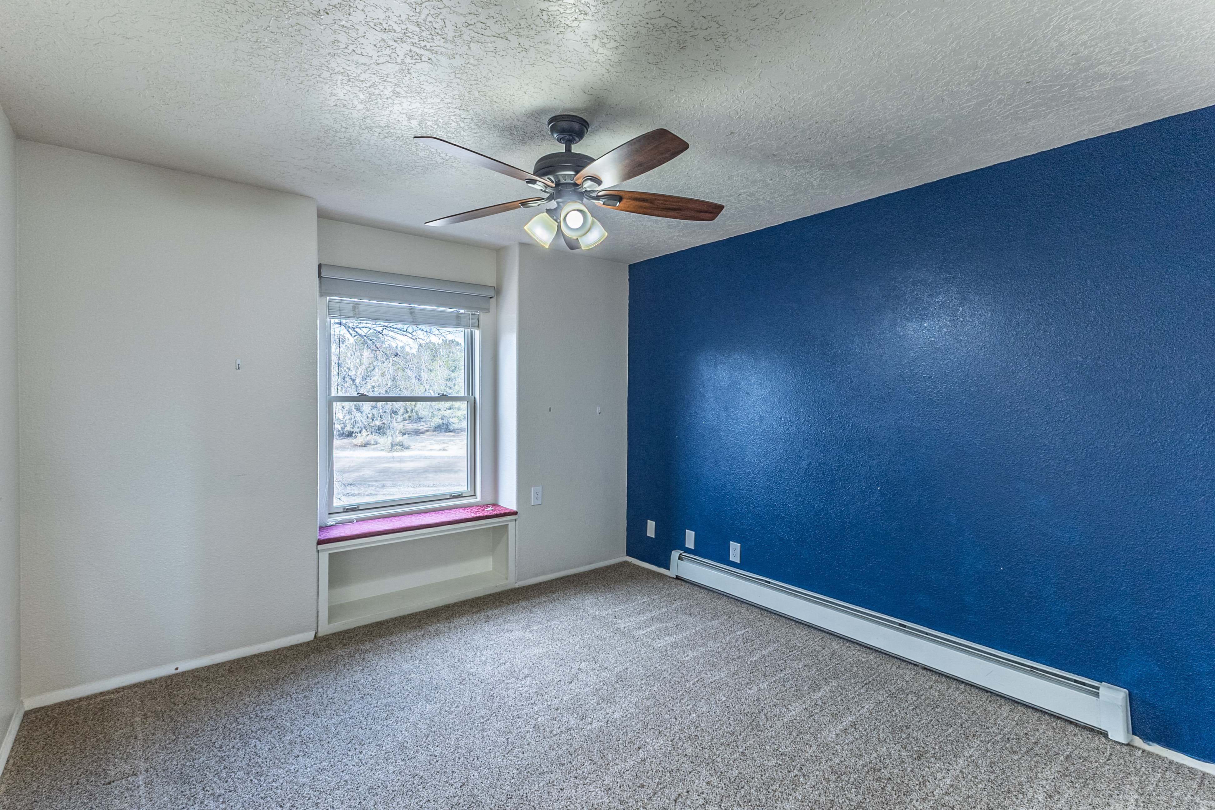 Farmington, New Mexico, 87402, United States, 4 Bedrooms Bedrooms, ,3 BathroomsBathrooms,Residential,For Sale,1995445