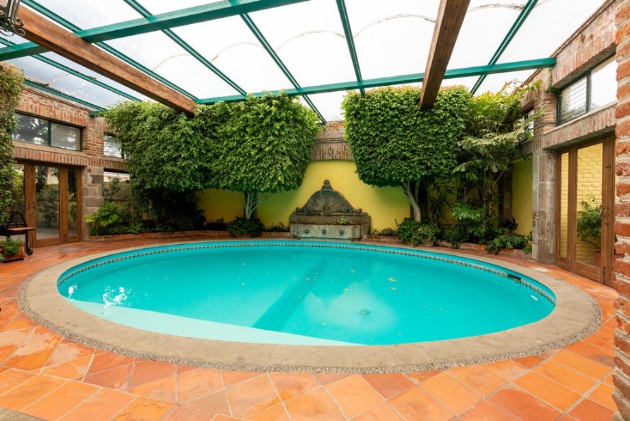 Saratoga, Naucalpan de Juárez, Estado de méxico, 53900, Mexico, 3 Bedrooms Bedrooms, ,4 BathroomsBathrooms,Residential,For Sale,Saratoga,1612456