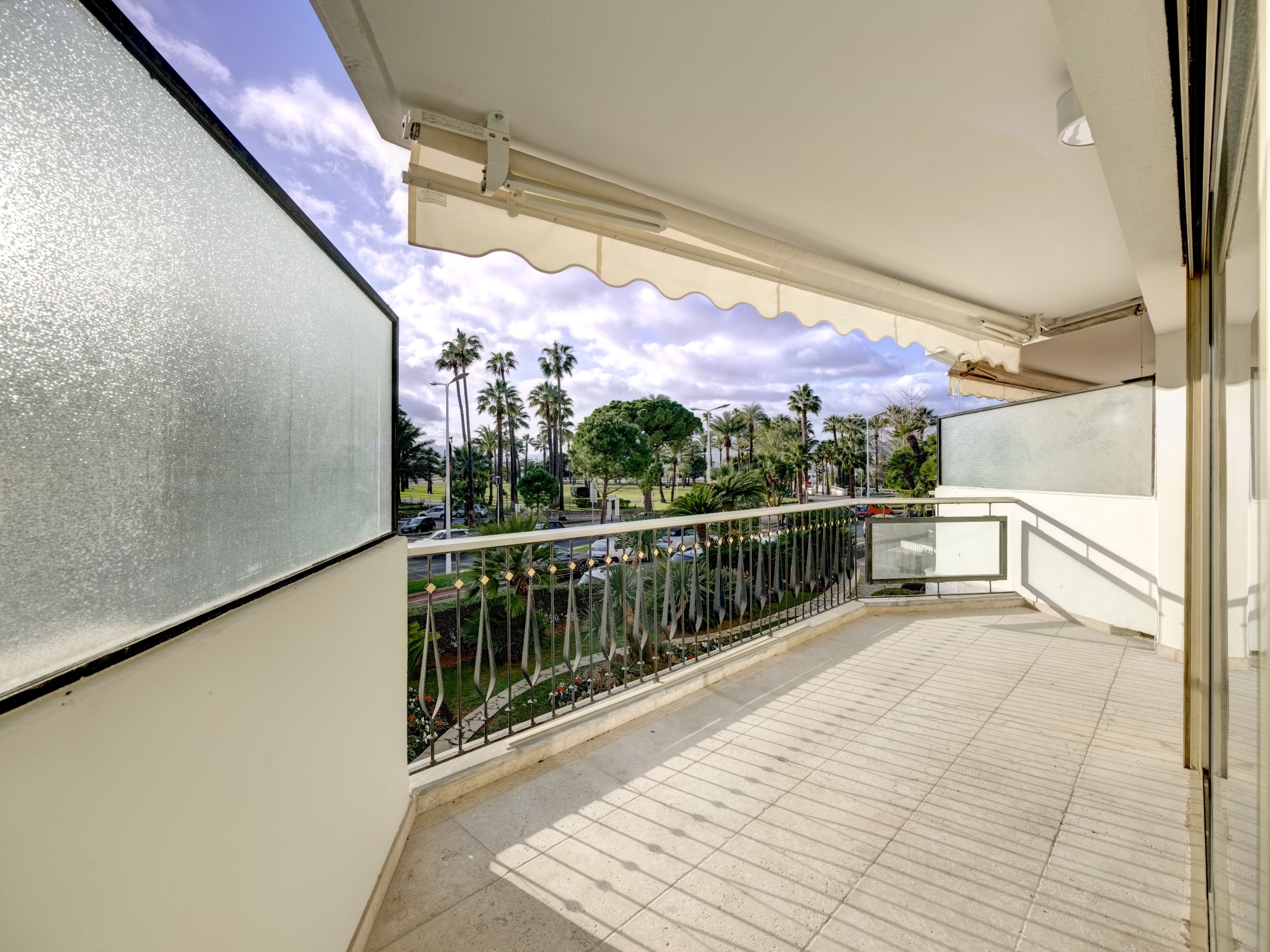  Luxury 92 m² apartment for sale, Croisette Cannes, Port Canto view - 物件實景