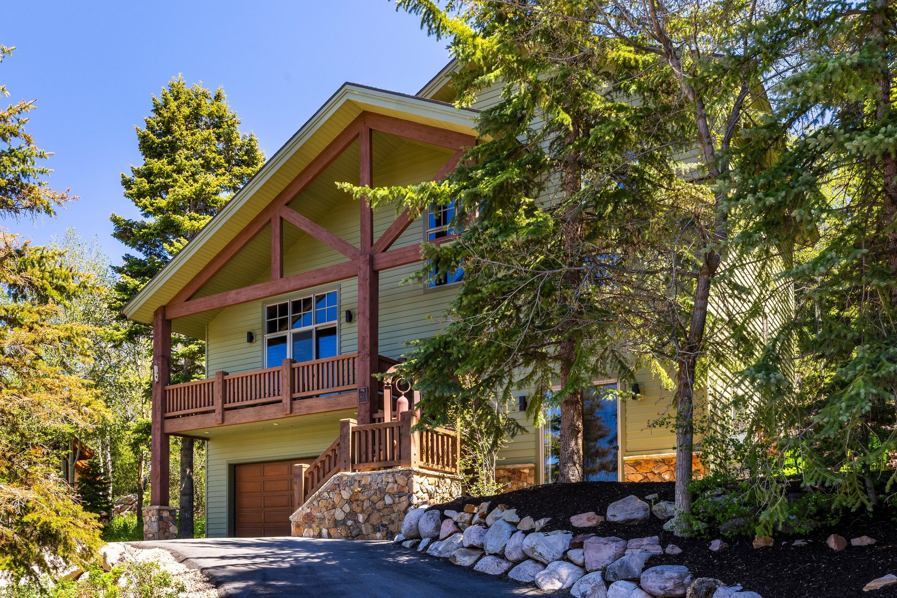  Nature-Inspired Living in the Heart of Park City