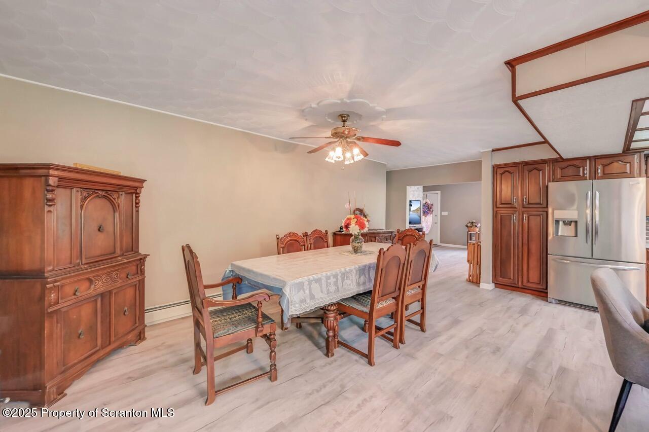 Gouldsboro, Pennsylvania, 18424, United States, 5 Bedrooms Bedrooms, ,2 BathroomsBathrooms,Residential,For Sale,1932796