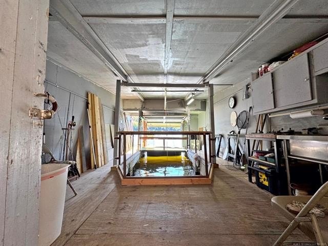 Hulbert, Oklahoma, 74441, United States, 3 Bedrooms Bedrooms, ,2 BathroomsBathrooms,Residential,For Sale,1976357