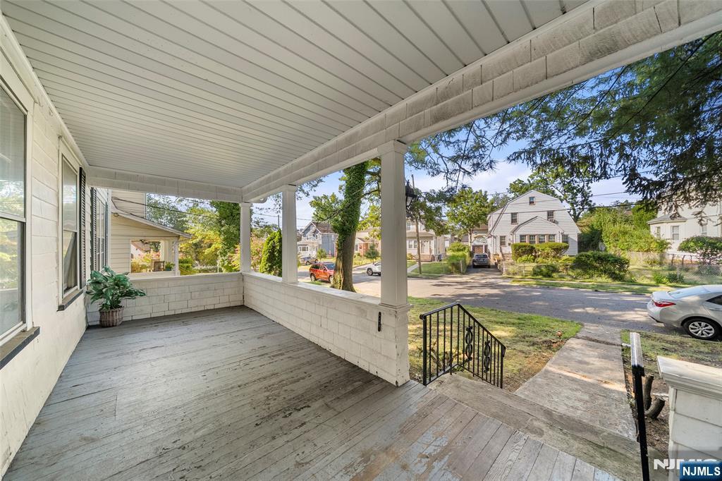 Englewood, New Jersey, 07631, United States, 3 Bedrooms Bedrooms, ,2 BathroomsBathrooms,Residential,For Sale,1925520