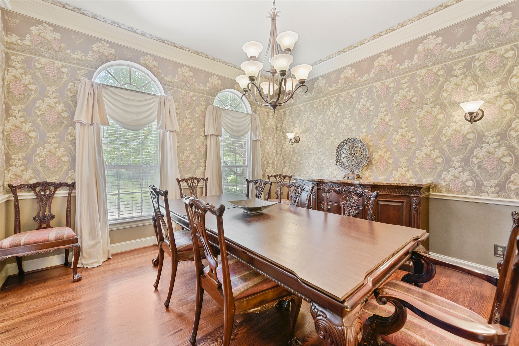 Heath, Texas, 75032, United States, 4 Bedrooms Bedrooms, ,3 BathroomsBathrooms,Residential,For Sale,1829391