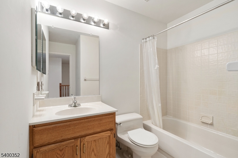 Lambertville City, New Jersey, 08530, United States, 3 Bedrooms Bedrooms, ,3 BathroomsBathrooms,Residential,For Sale,2002902