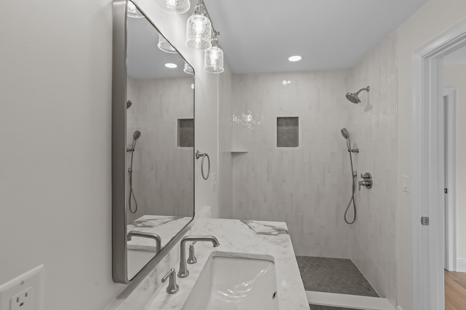  15 Rising Ridge Road - 物件實景