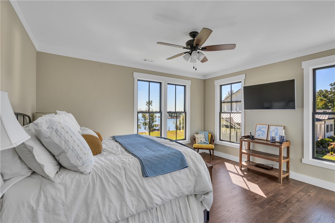 Townville, South Carolina, 29689, United States, 7 Bedrooms Bedrooms, ,7 BathroomsBathrooms,Residential,For Sale,1995643