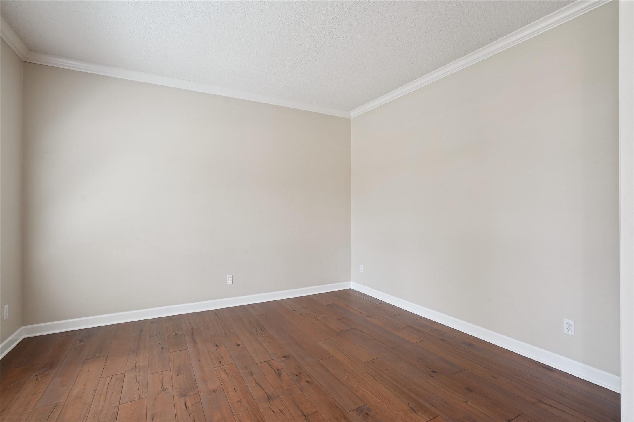 West Des Moines, Iowa, 50265, United States, 4 Bedrooms Bedrooms, ,5 BathroomsBathrooms,Residential,For Sale,1931268