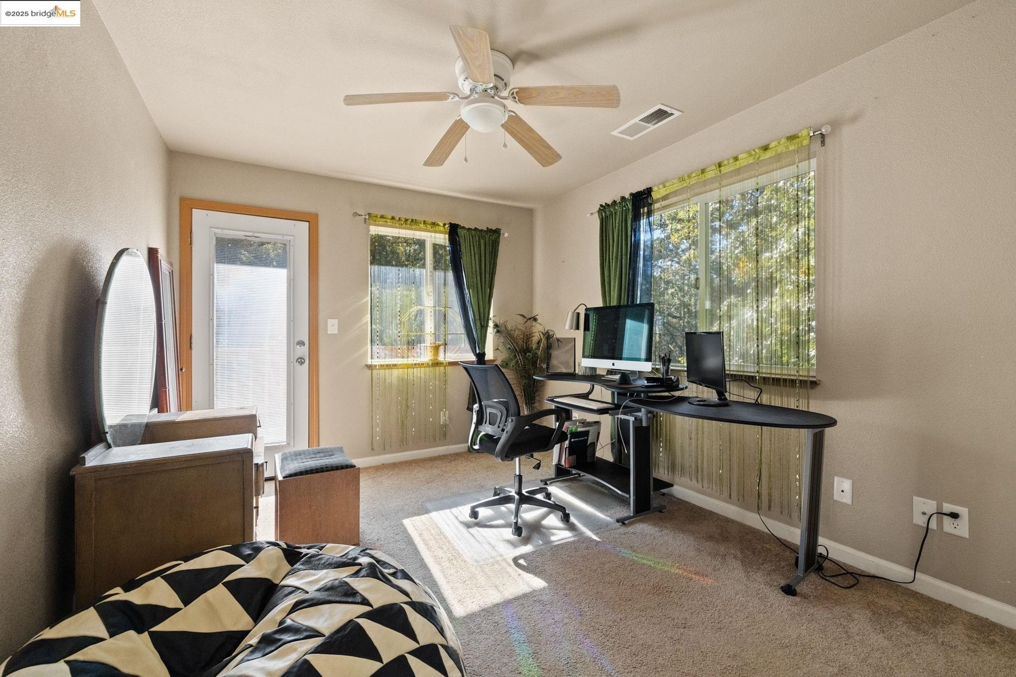 Sonora, California, 95370, United States, 5 Bedrooms Bedrooms, ,3 BathroomsBathrooms,Residential,For Sale,1979113