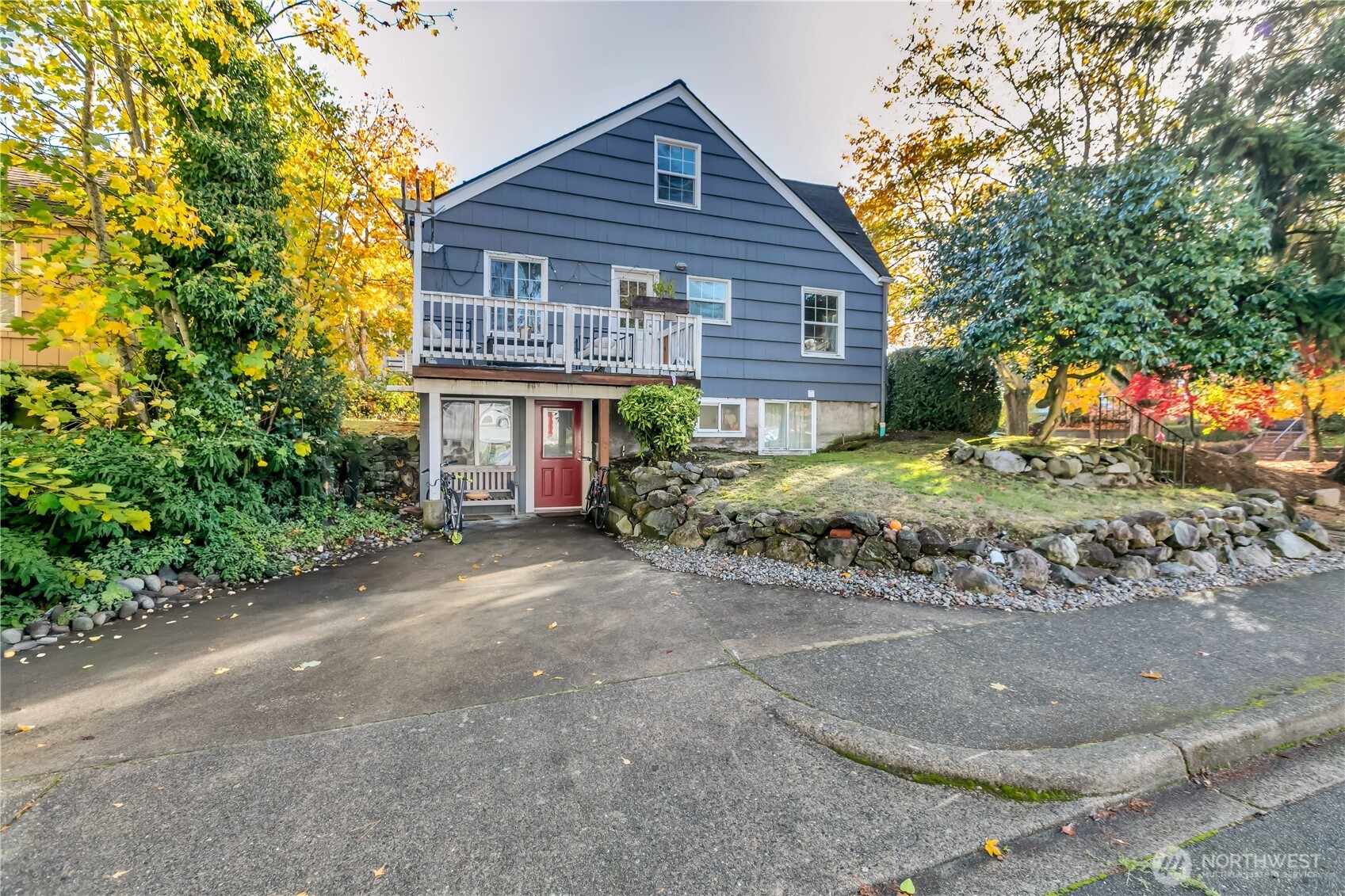 Tacoma, Washington, 98406, United States, 7 Bedrooms Bedrooms, ,2 BathroomsBathrooms,Residential,For Sale,1997085