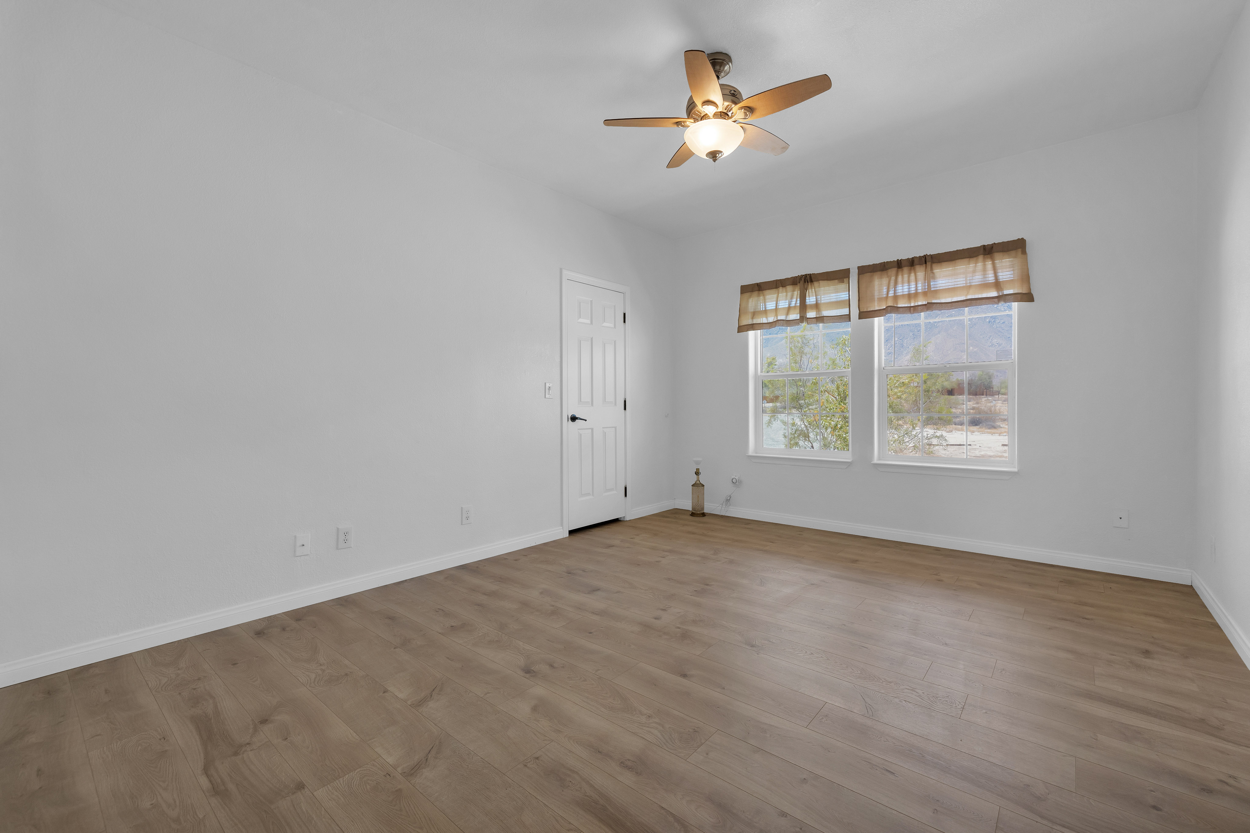 Borrego Springs, California, 92004, United States, 4 Bedrooms Bedrooms, ,3 BathroomsBathrooms,Residential,For Sale,1883012