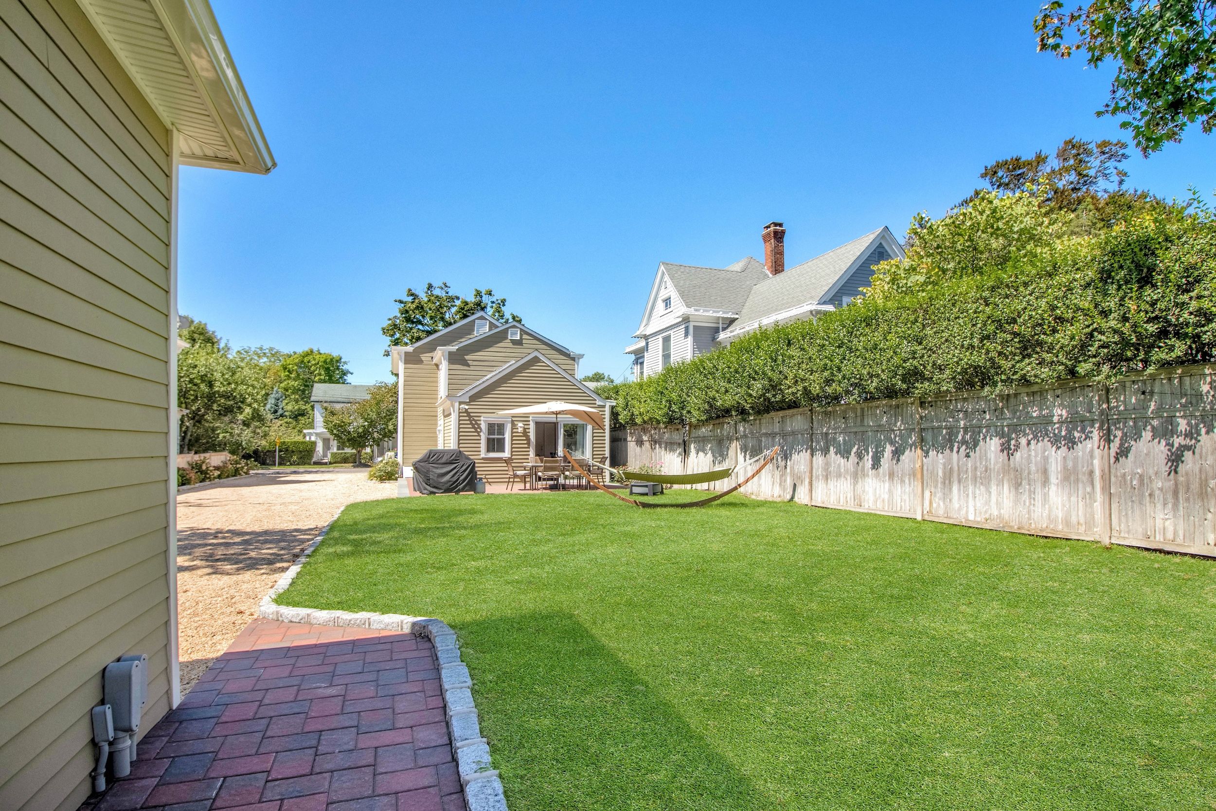  430 1st Street, Greenport, NY, 11944 - 物件實景