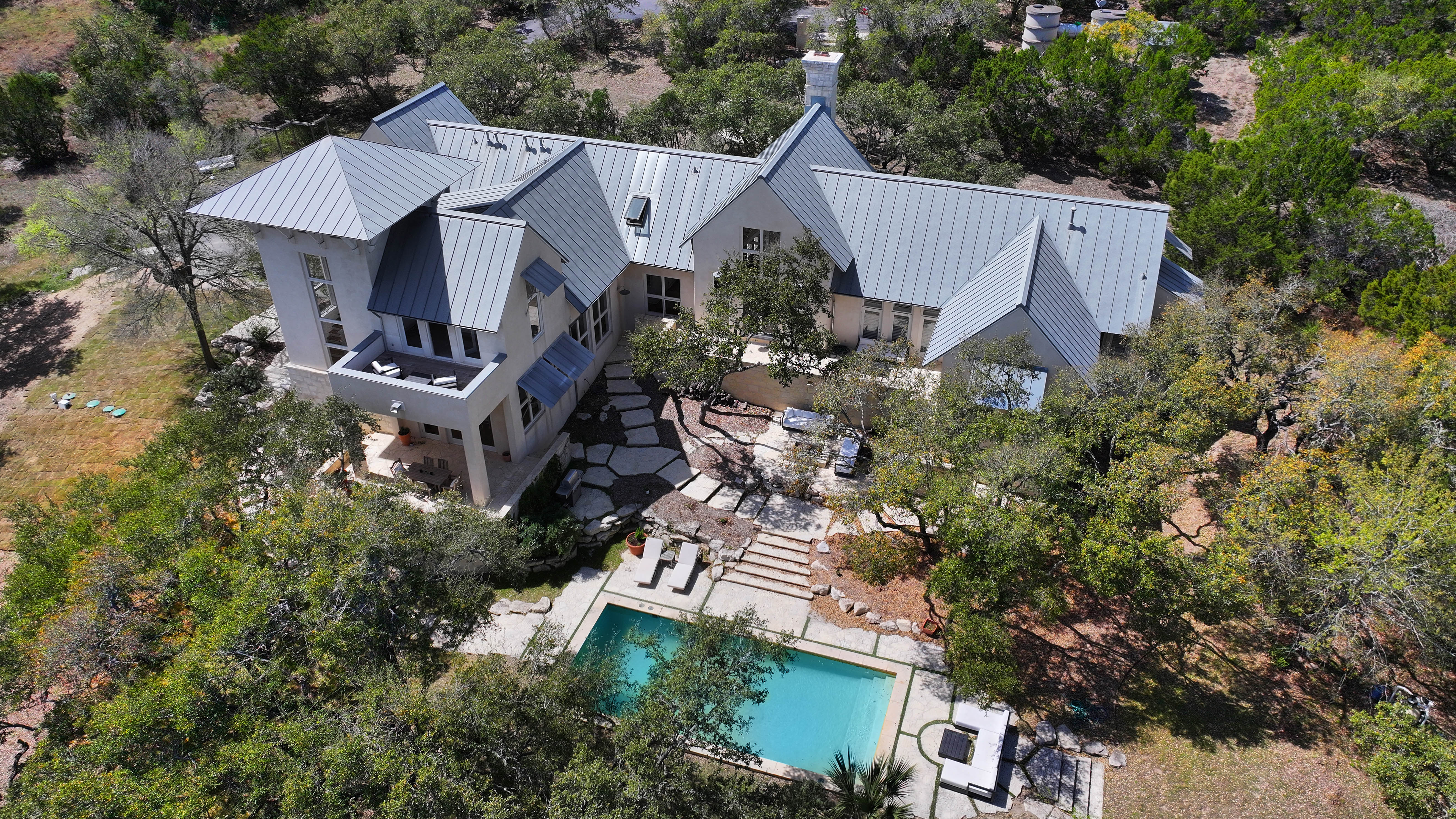  Hill Country Estate with Privacy and Presence - 物件實景