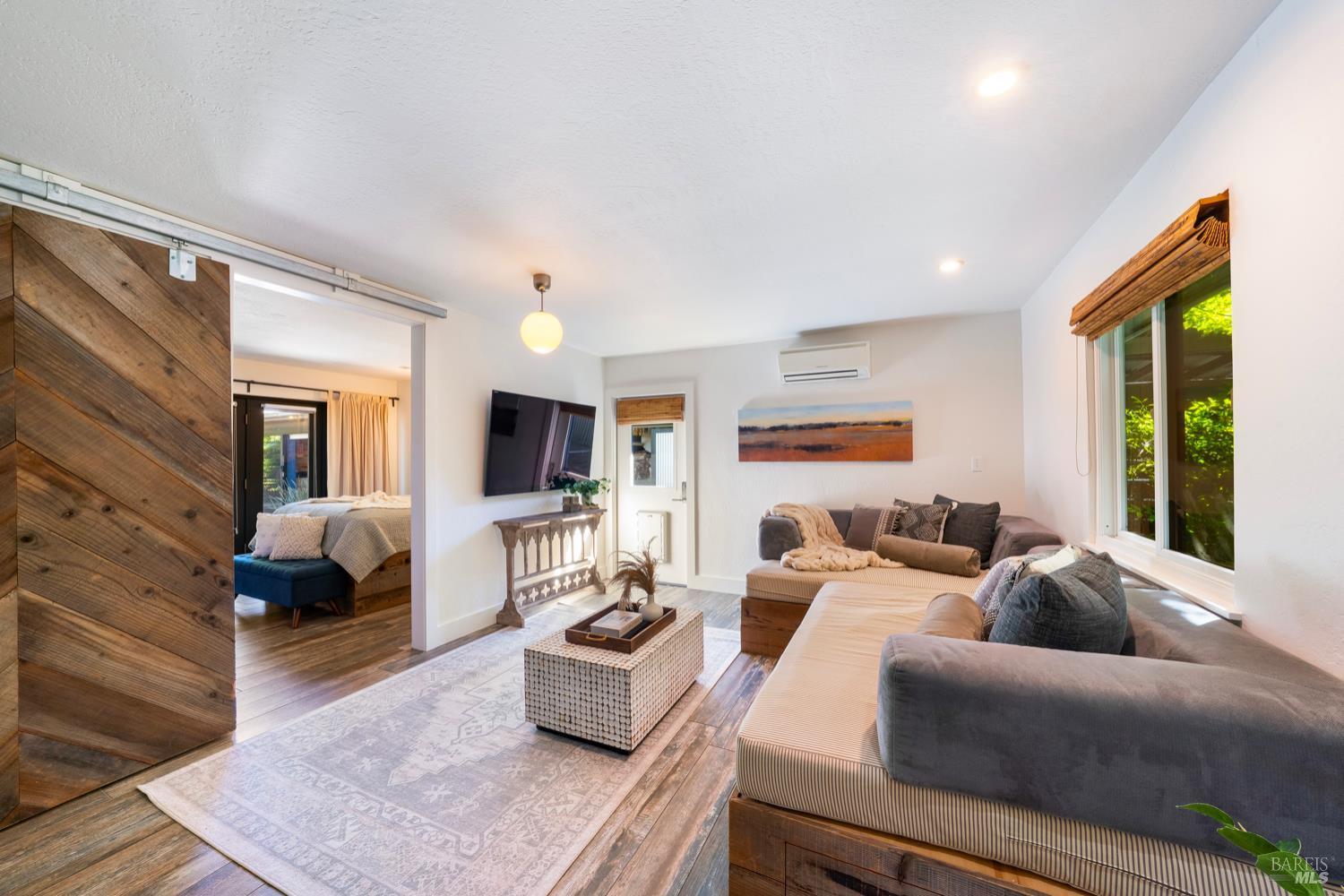 St. Helena, California, 94574, United States, 3 Bedrooms Bedrooms, ,3 BathroomsBathrooms,Residential,For Sale,1941008