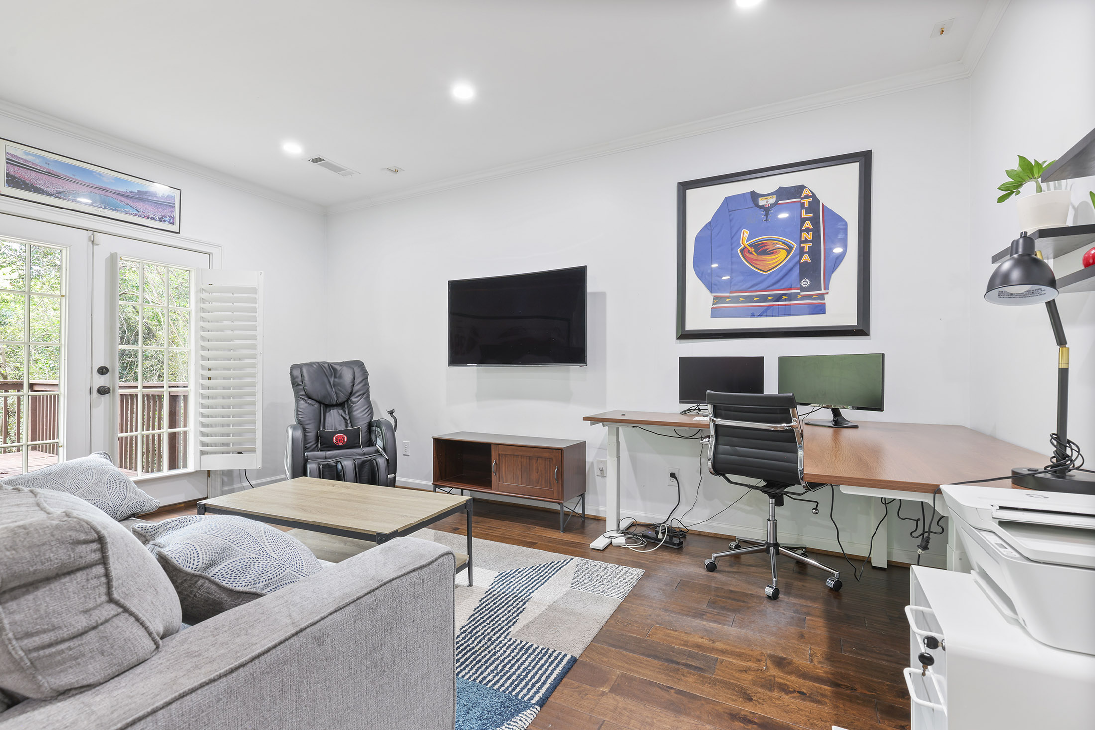  End Unit Townhome in One of Brookhaven