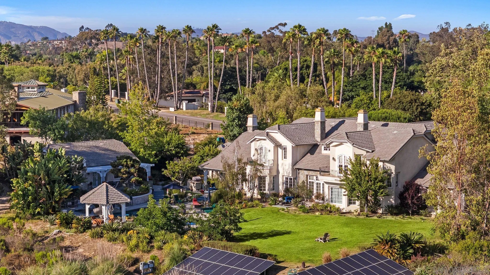 Rancho Santa Fe, California, 92067, United States, 5 Bedrooms Bedrooms, ,7 BathroomsBathrooms,Residential,For Sale,1901457