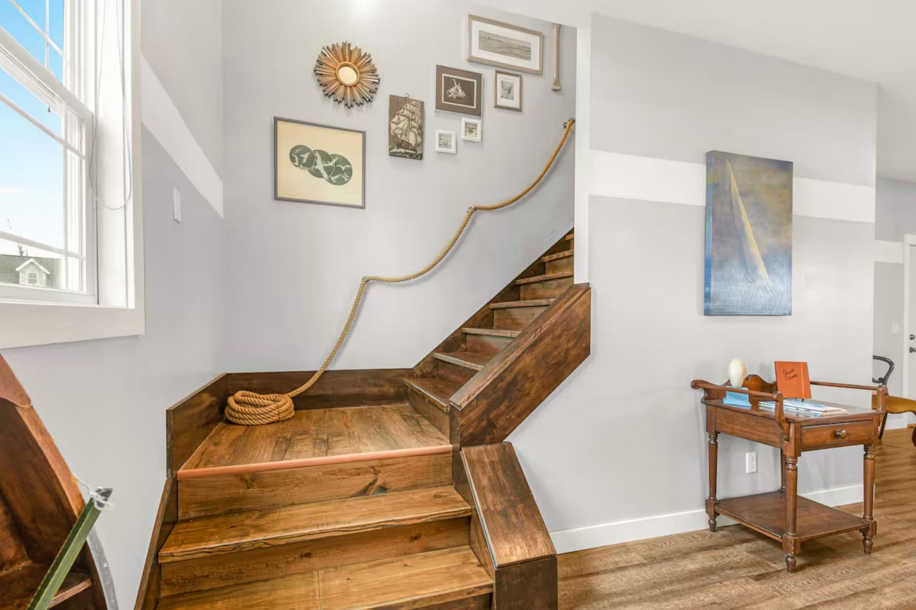  Beautifully Maintained Lake Wawasee Home with Peaceful Water Views - 物件實景