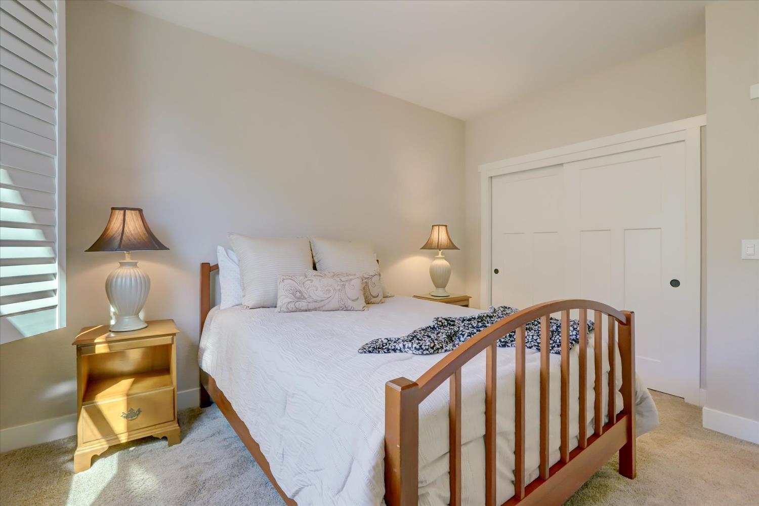 Grass Valley, California, 95945, United States, 4 Bedrooms Bedrooms, ,2 BathroomsBathrooms,Residential,For Sale,1937663