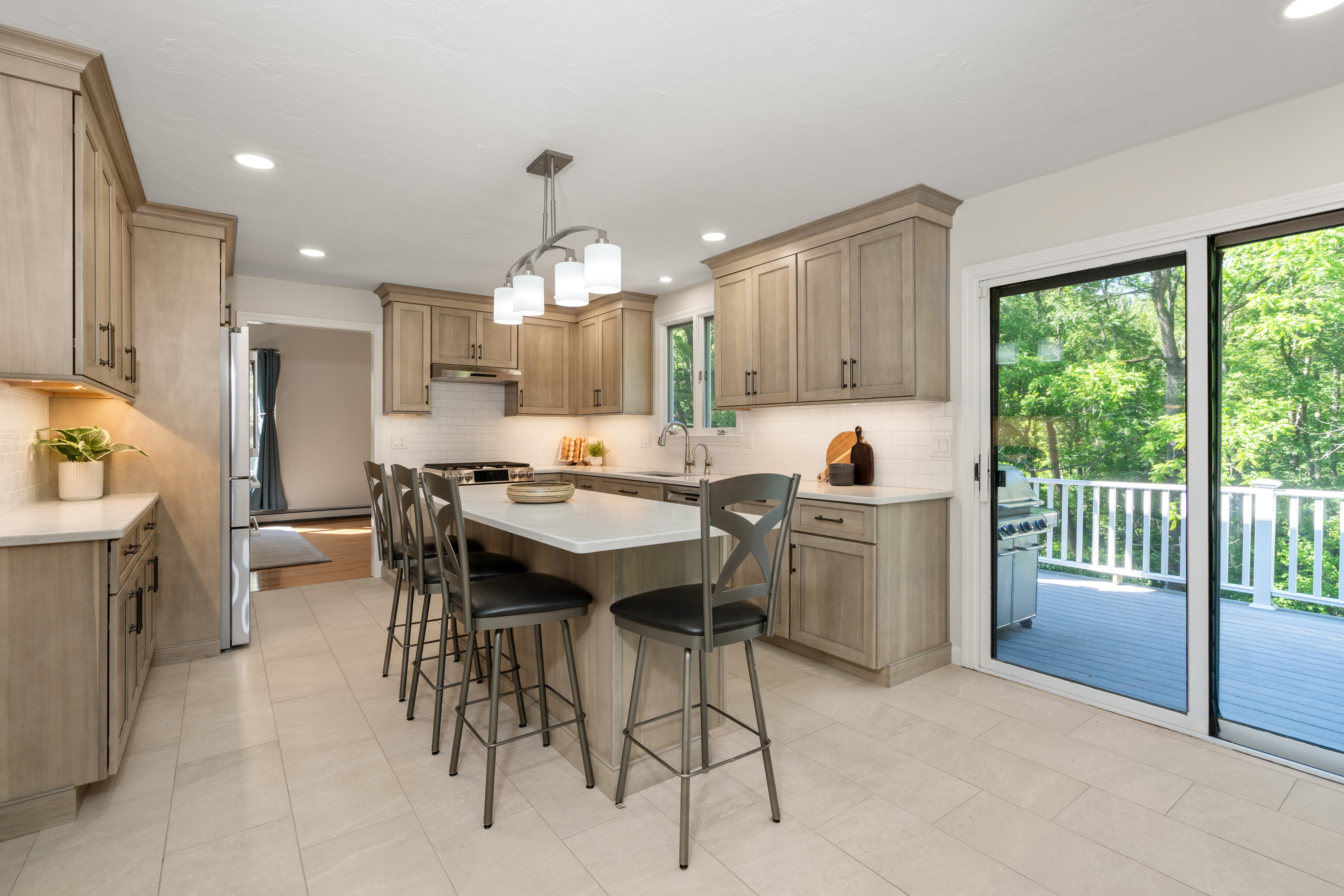  63 Pine Hill Road, Southborough, MA, 01772 - 物件實景