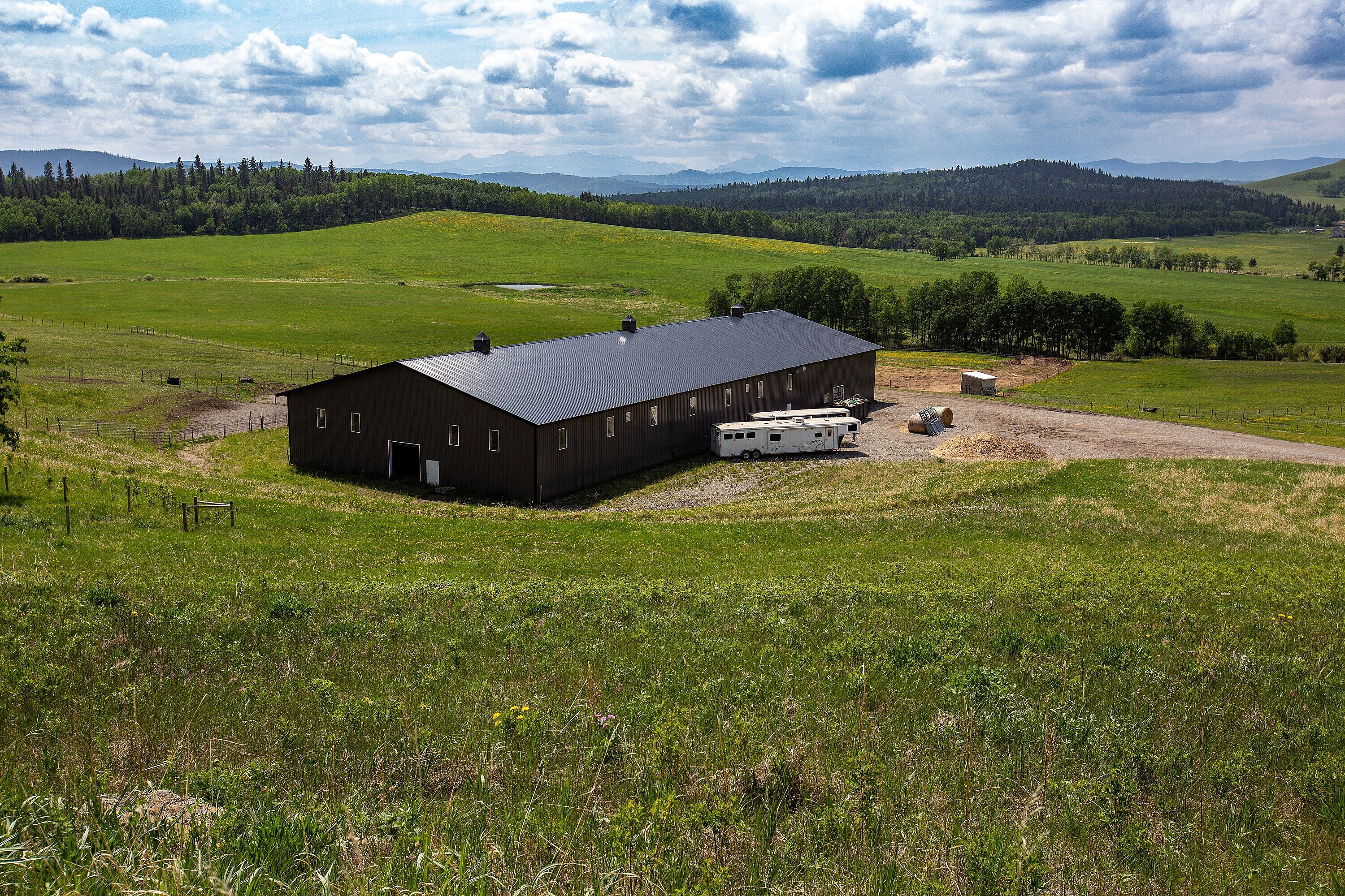  Rural Foothills County, Calgary and Foothills - 物件實景