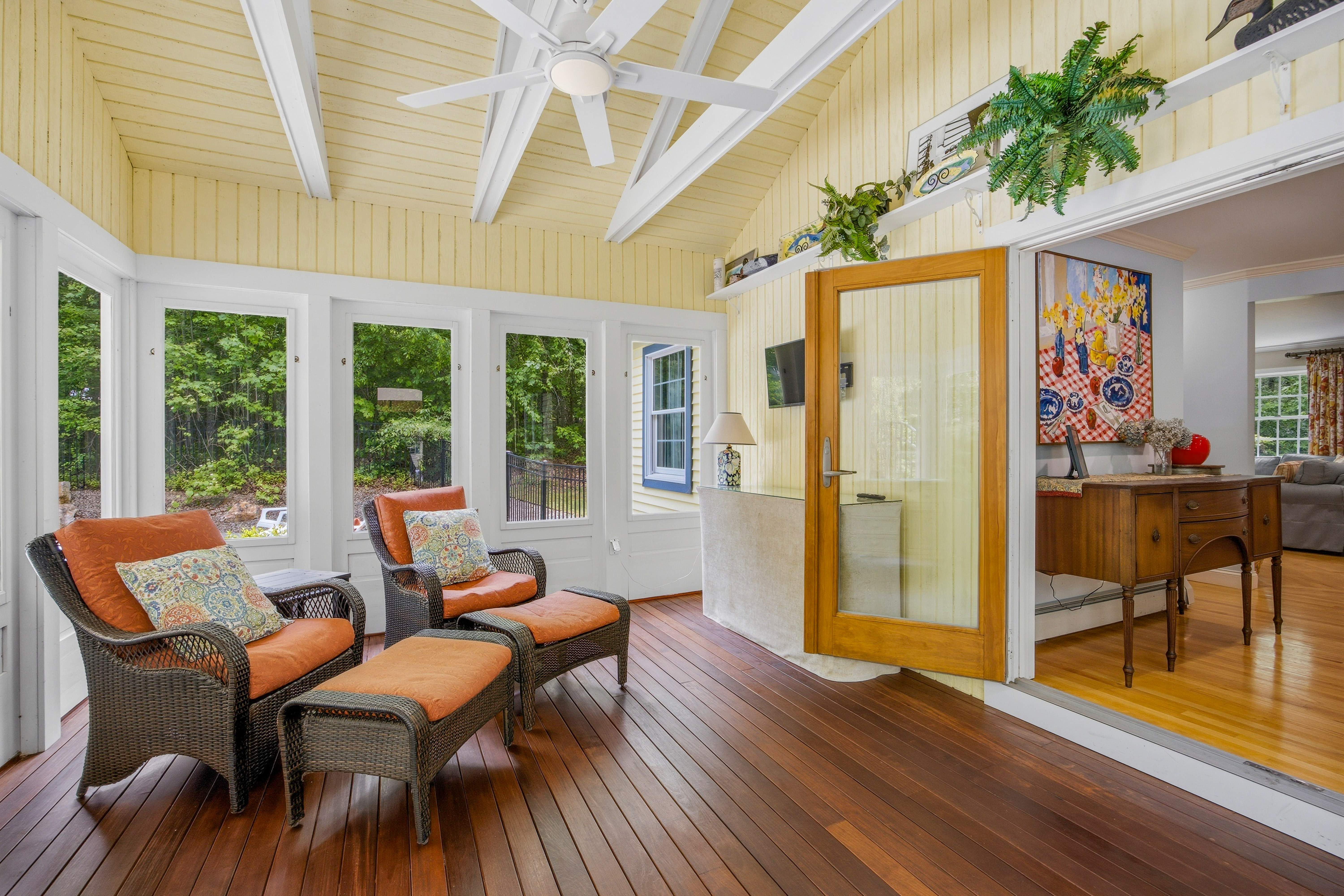 Beautifully Maintained Cape on Over 2 Acres - 物件實景