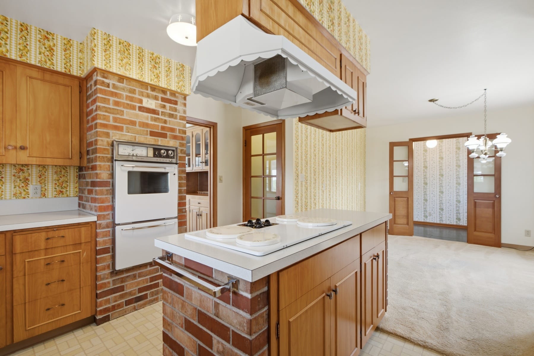  13937 NW SPRINGVILLE RD Portland, OR 97229 - 物件實景