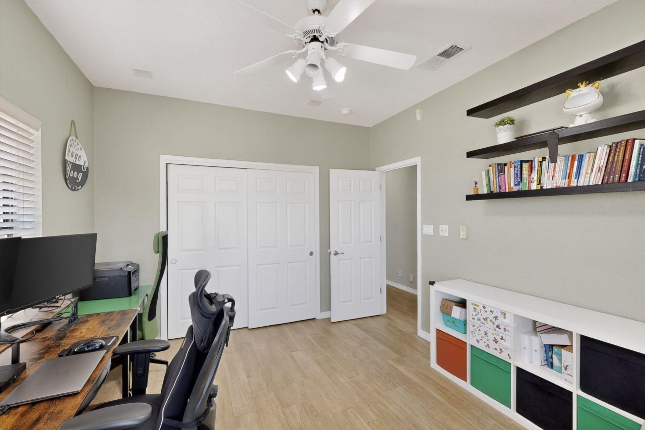 Albuquerque, New Mexico, 87122, United States, 5 Bedrooms Bedrooms, ,5 BathroomsBathrooms,Residential,For Sale,1933221