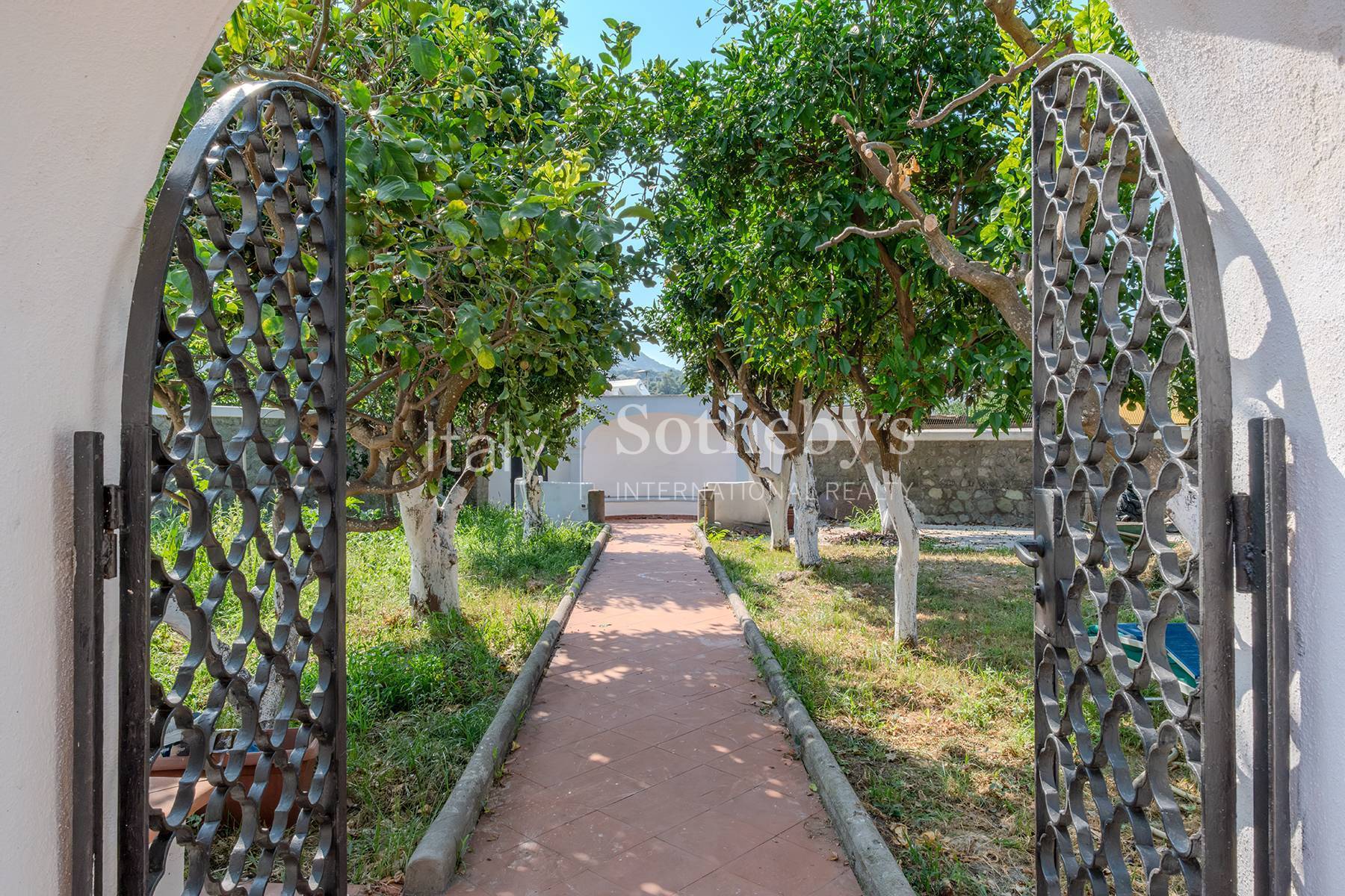  Prestigious villa with swimming pool in the heart of Forio - 物件實景