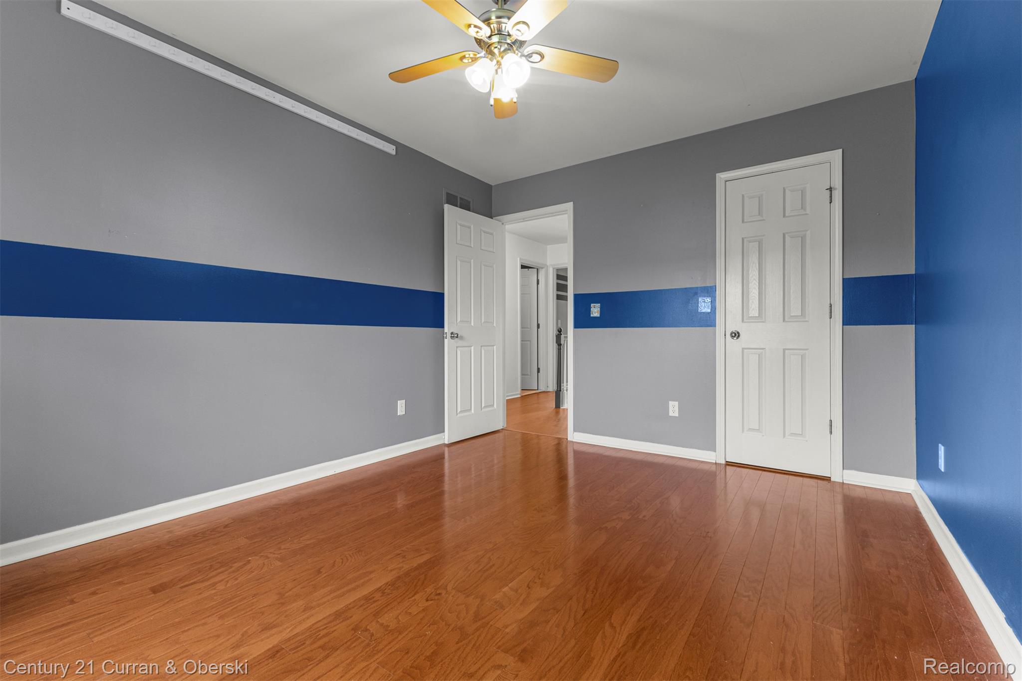 Canton Charter Township, Michigan, 48188, United States, 4 Bedrooms Bedrooms, ,4 BathroomsBathrooms,Residential,For Sale,2049400