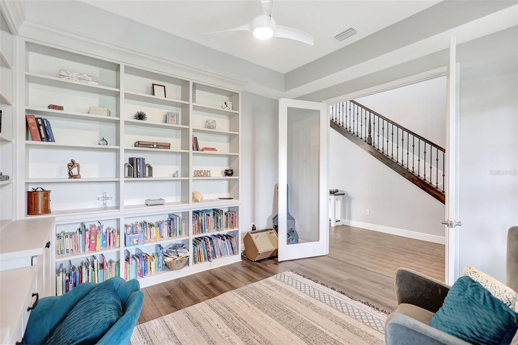 Bradenton, Florida, 34212, United States, 5 Bedrooms Bedrooms, ,5 BathroomsBathrooms,Residential,For Sale,1917227