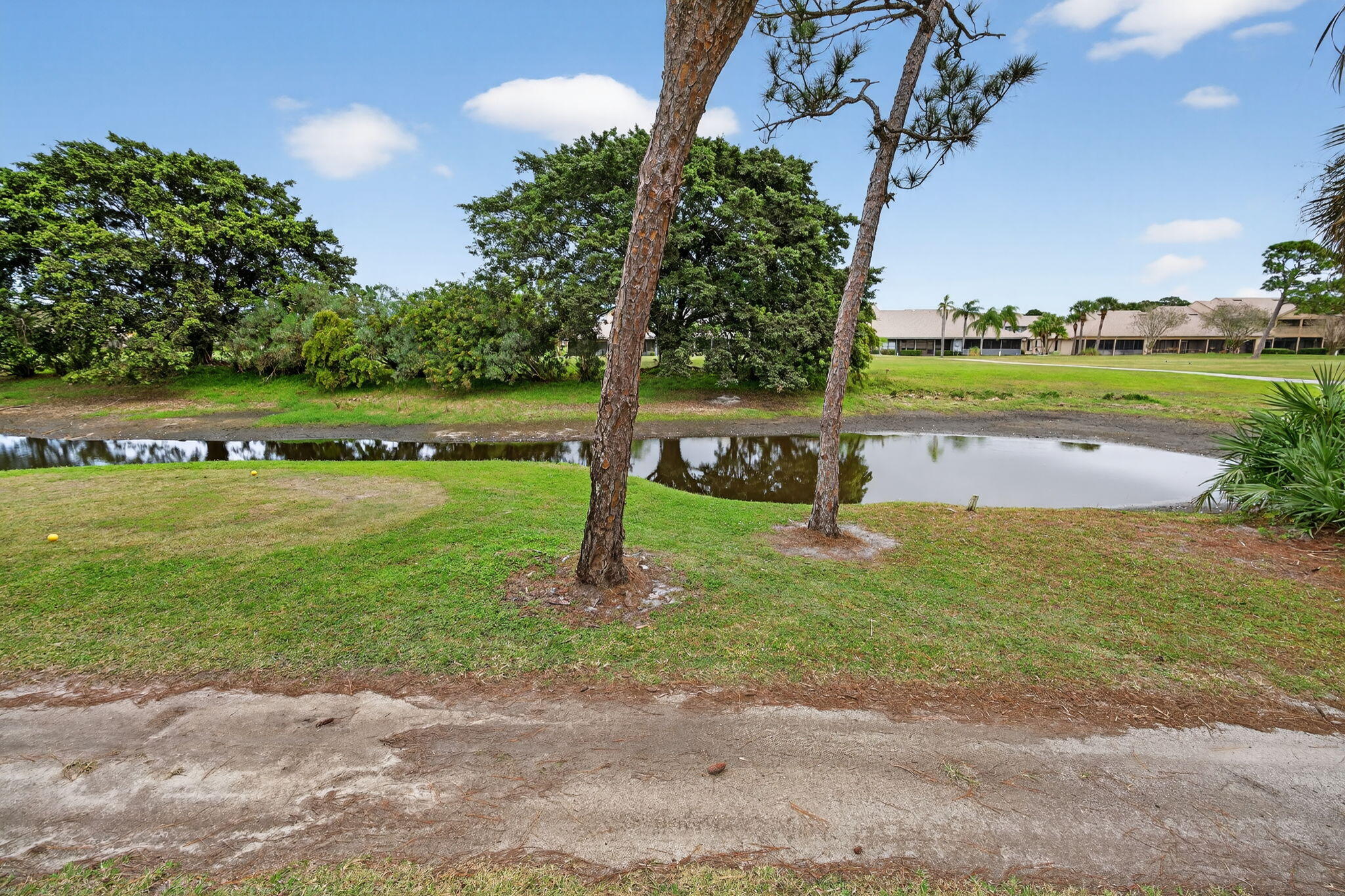 Hobe Sound, Florida, 33455, United States, 2 Bedrooms Bedrooms, ,2 BathroomsBathrooms,Residential,For Sale,2000566