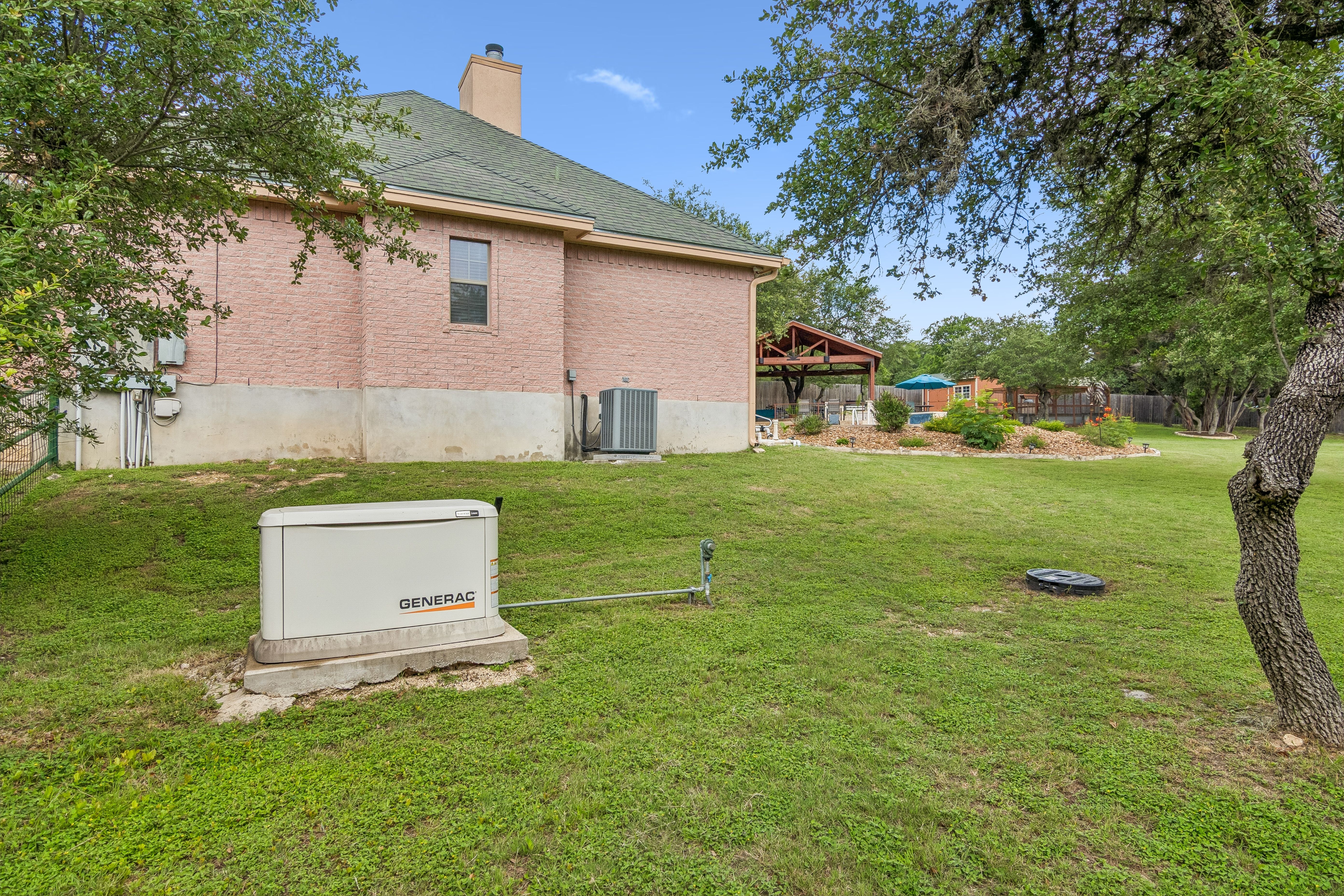 Pool, Pavilion & Peaceful Hill Country Living - 物件實景