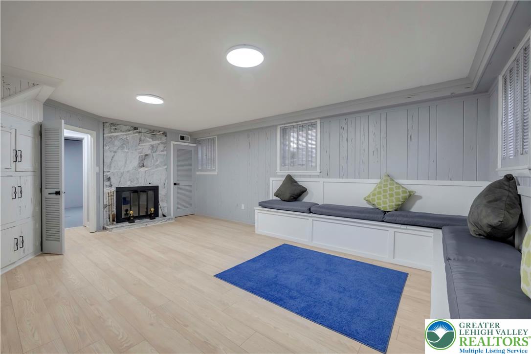 Allentown City, Pennsylvania, 18104, United States, 3 Bedrooms Bedrooms, ,3 BathroomsBathrooms,Residential,For Sale,1993140