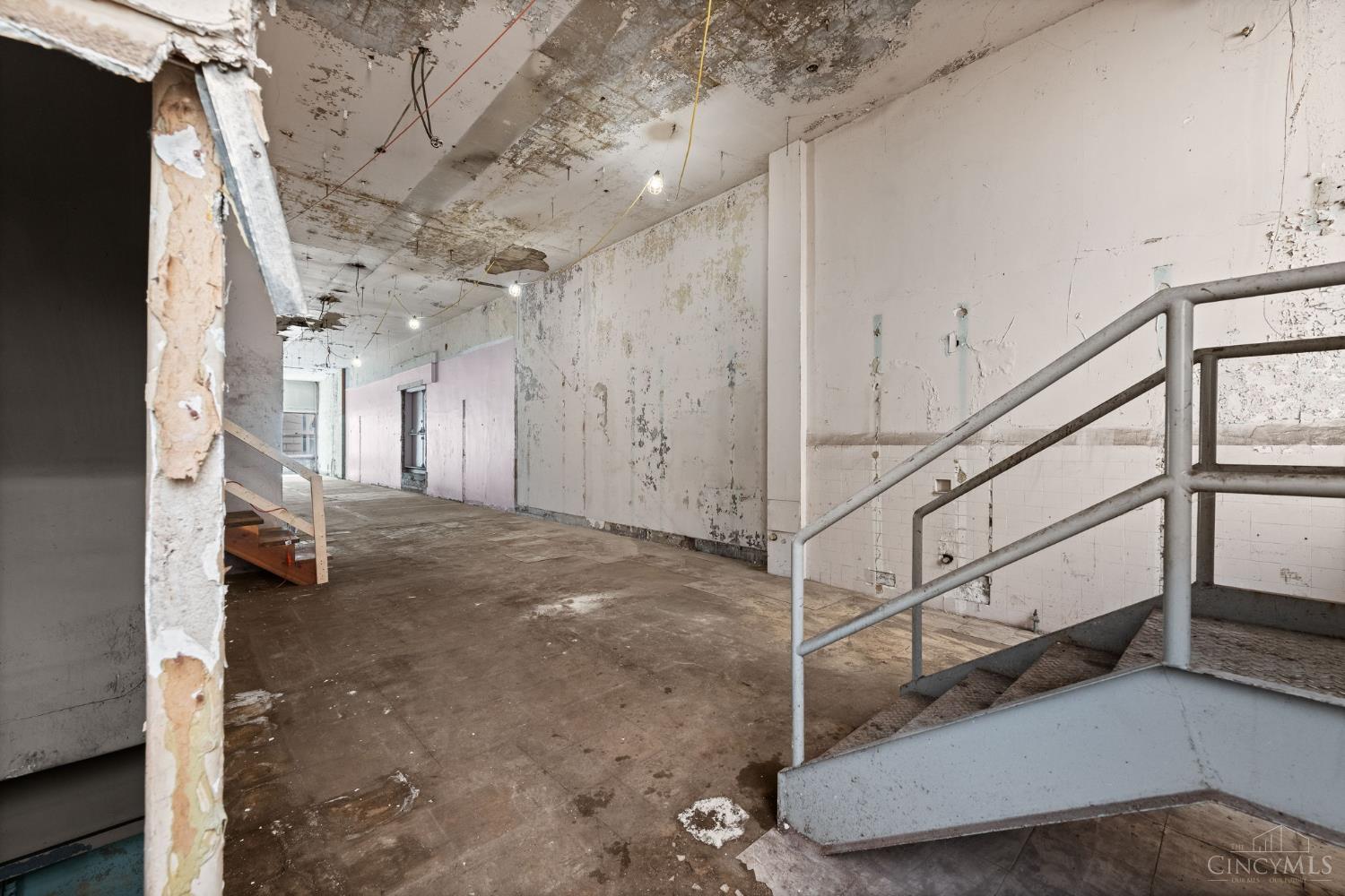 Cincinnati, Ohio, 45202, United States, ,Residential,For Sale,1942148