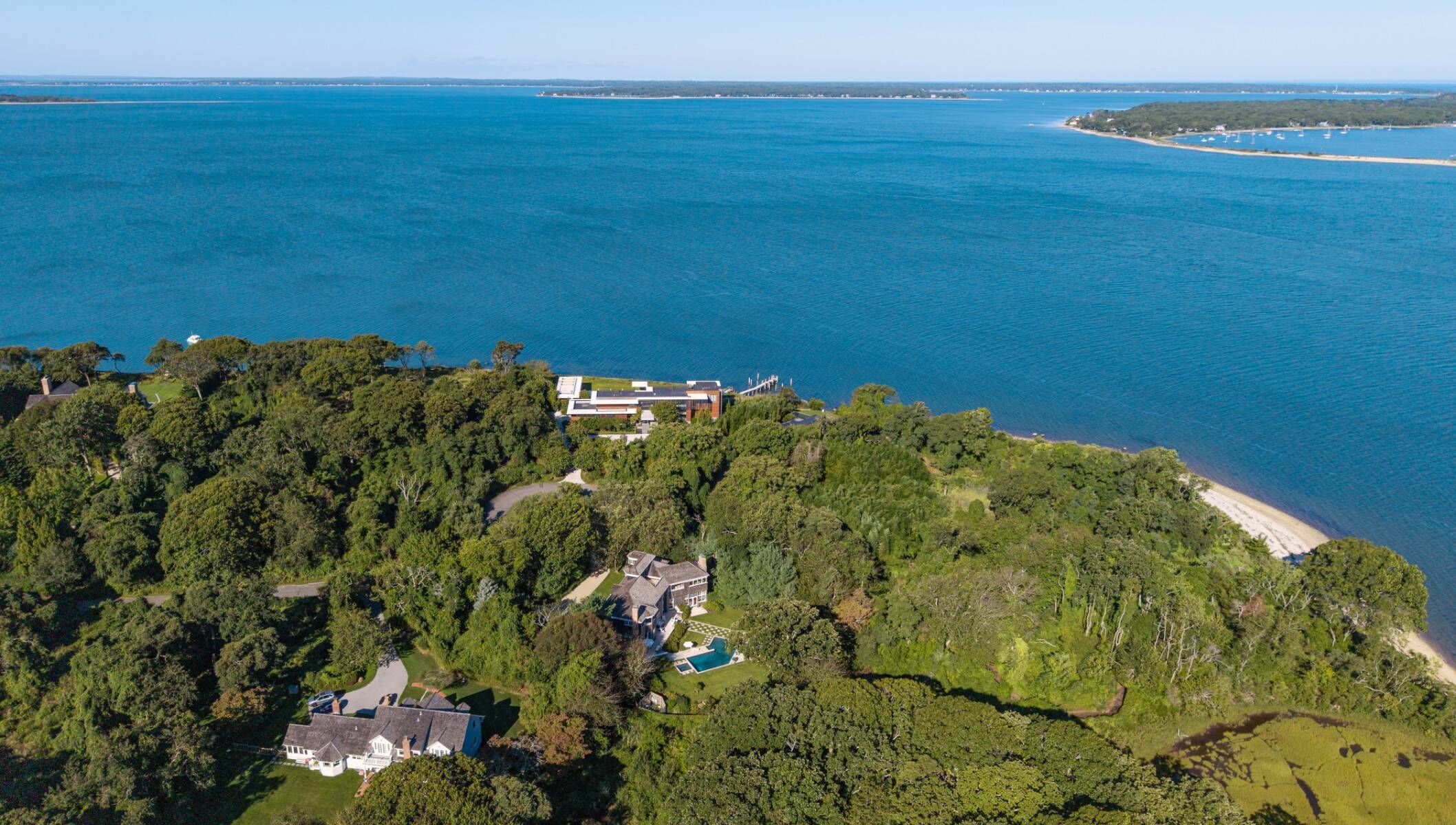  Spectacular Waterfront On the Bluff in North Haven - 物件實景
