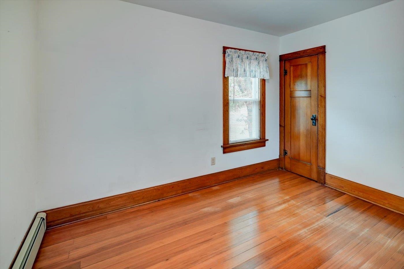 Mazomanie, Wisconsin, 53560, United States, 4 Bedrooms Bedrooms, ,2 BathroomsBathrooms,Residential,For Sale,1902968