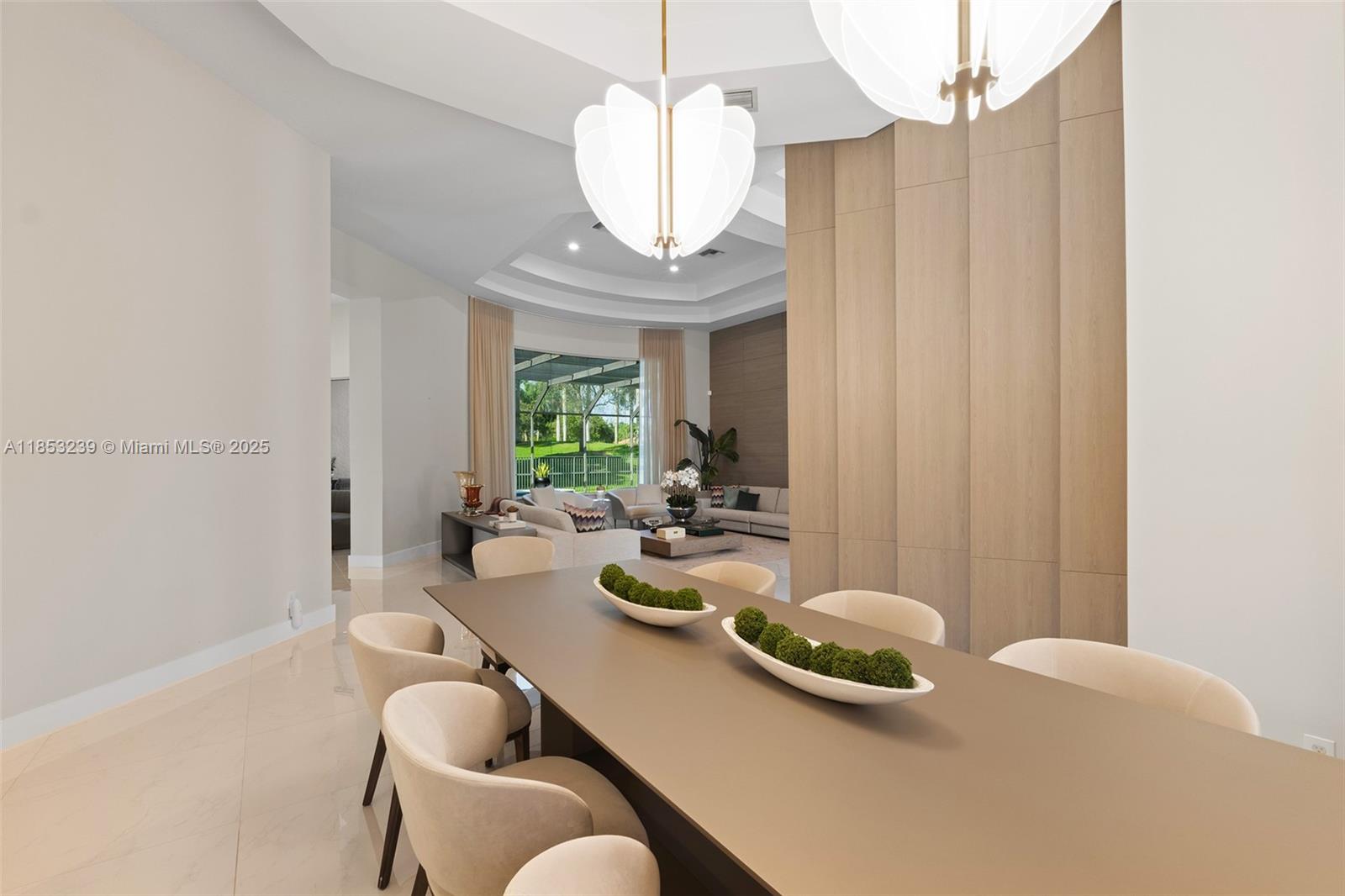 Weston, Florida, 33327, United States, 5 Bedrooms Bedrooms, ,6 BathroomsBathrooms,Residential,For Sale,1919791