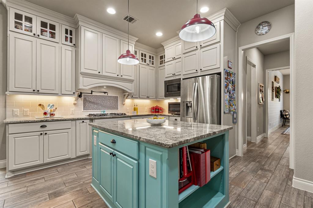 Montgomery, Texas, 77316, United States, 4 Bedrooms Bedrooms, ,3 BathroomsBathrooms,Residential,For Sale,1874298