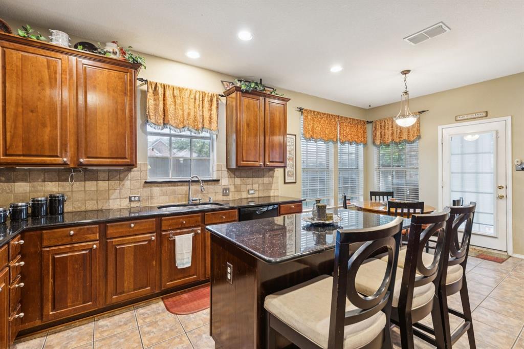 Plano, Texas, 75025, United States, 4 Bedrooms Bedrooms, ,3 BathroomsBathrooms,Residential,For Sale,1912085