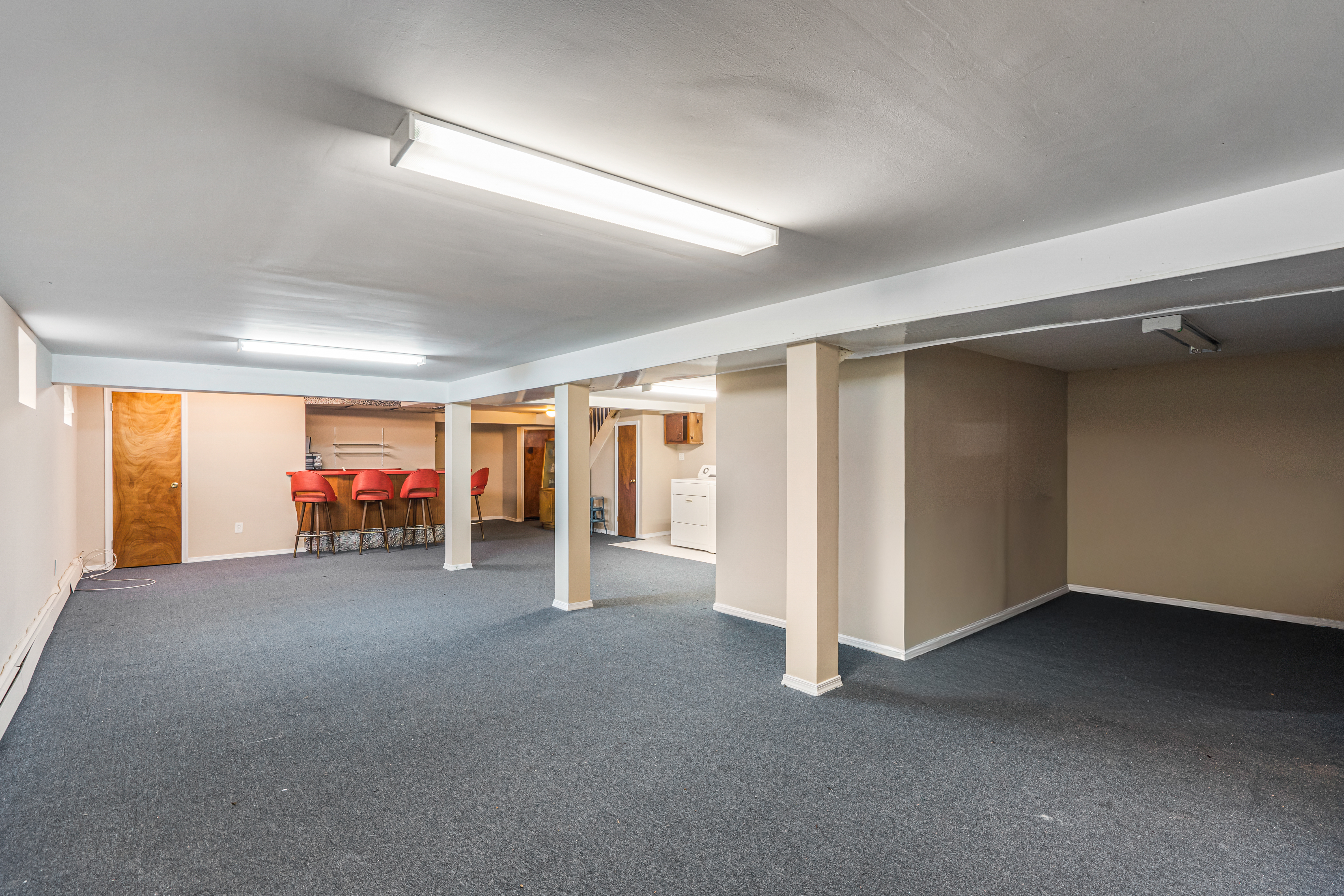  221-51 Braddock Avenue, Queens Village, NY, 11427 - 物件實景