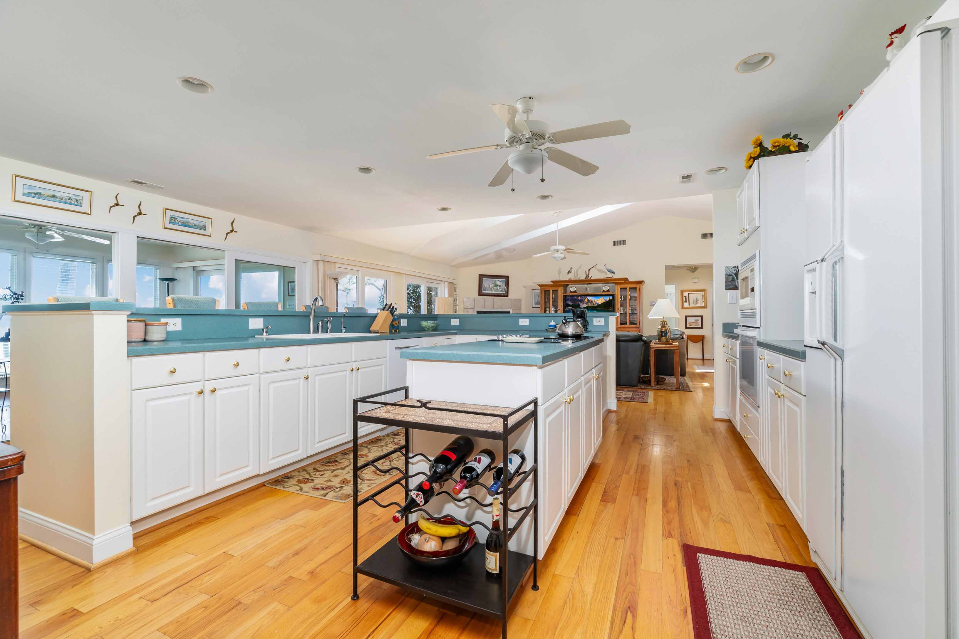 Oriental, North Carolina, 28571, United States, 3 Bedrooms Bedrooms, ,2 BathroomsBathrooms,Residential,For Sale,1982207